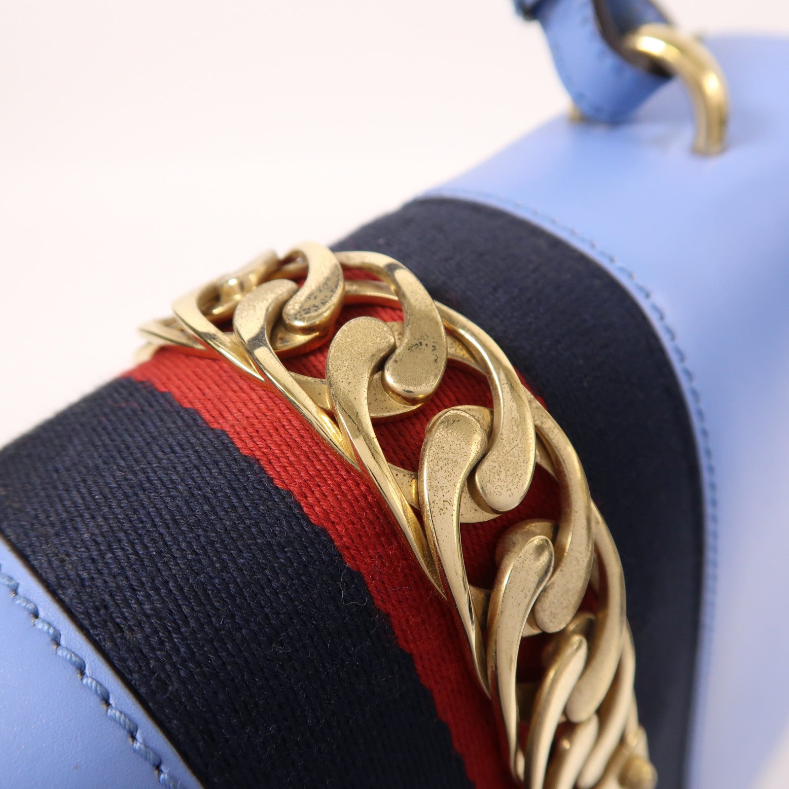 GUCCI 牛皮皮革Sylvie Medium金扣手挽肩背兩用袋