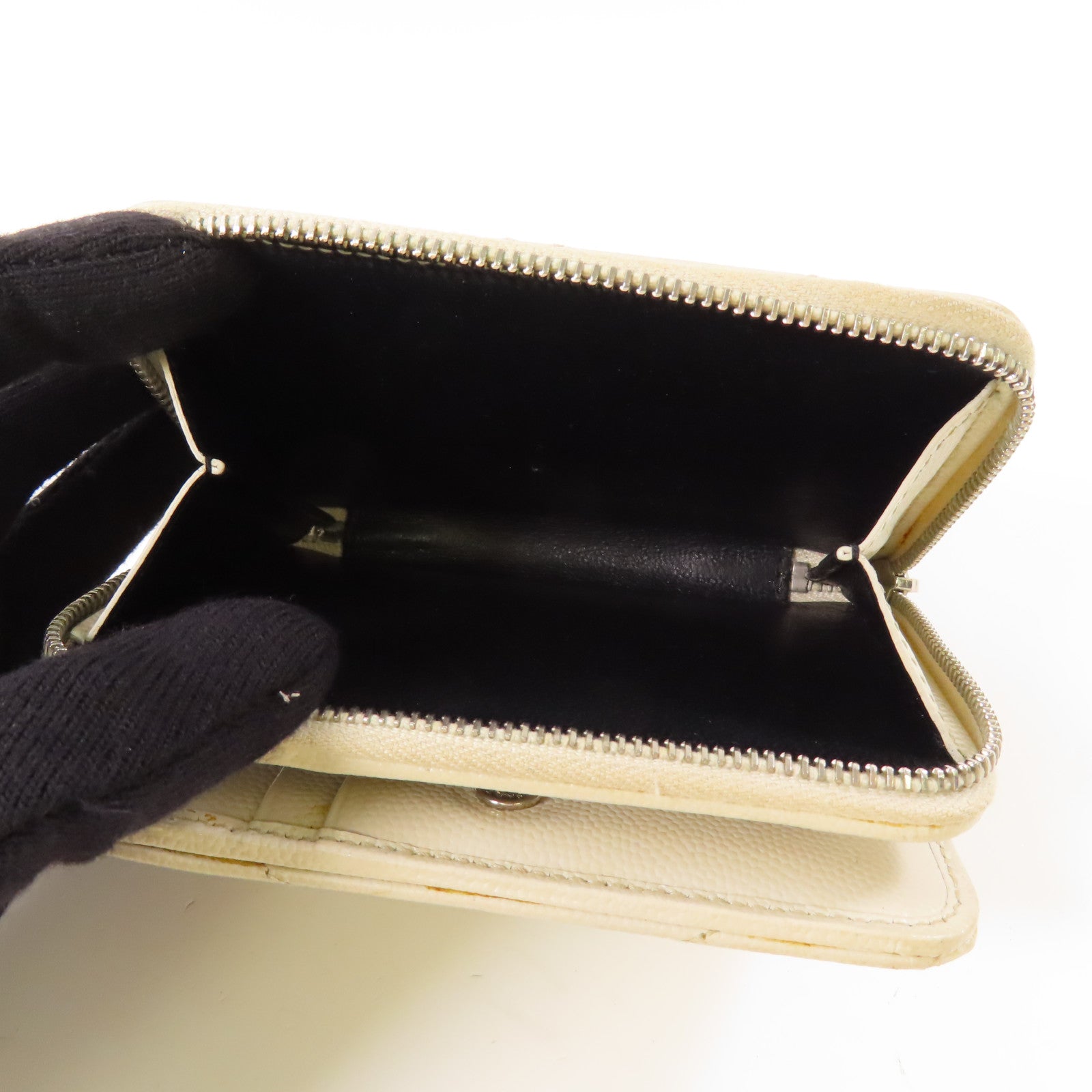 SAINT LAURENT 牛皮皮革Bifold Wallet銀扣錢包