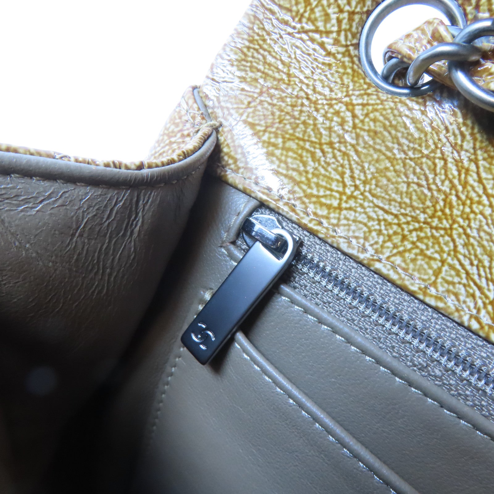 CHANEL 菱格漆皮皮革Chain Shoulder銀扣鏈帶肩背袋啡色