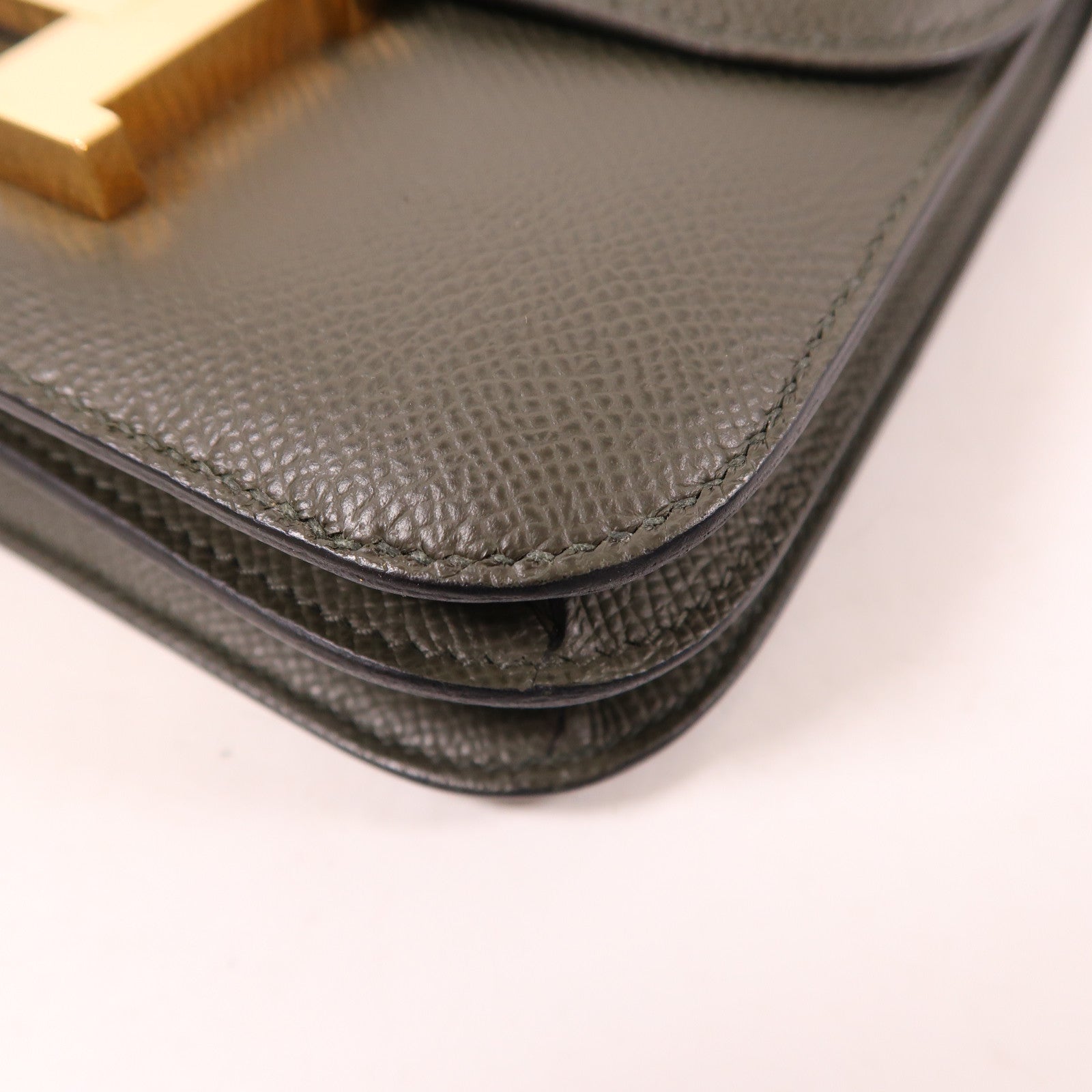 HERMES Epsom皮革Mini Constance金扣肩背袋Vert De Gris