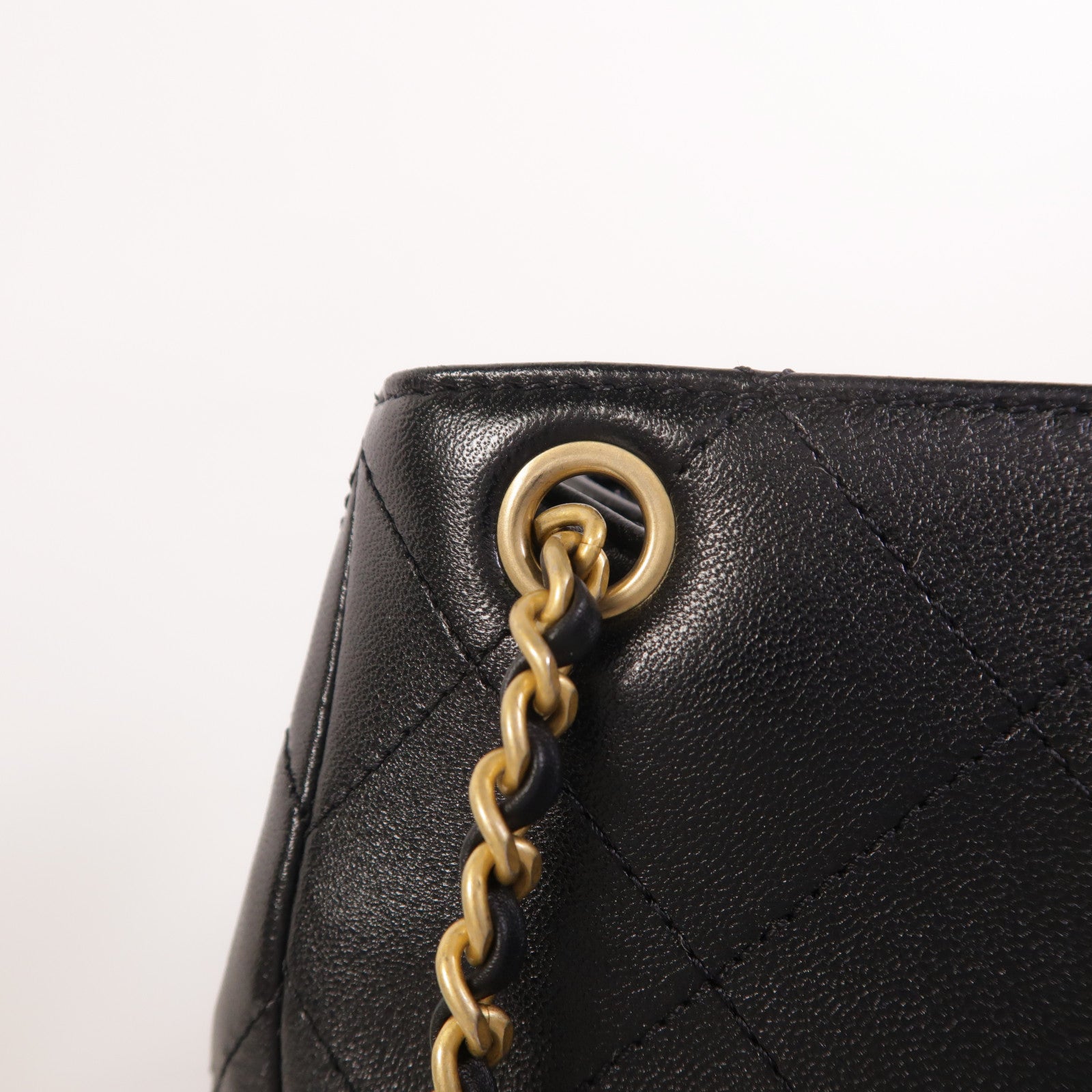 CHANEL 羊皮皮革25C Backpack金扣背包