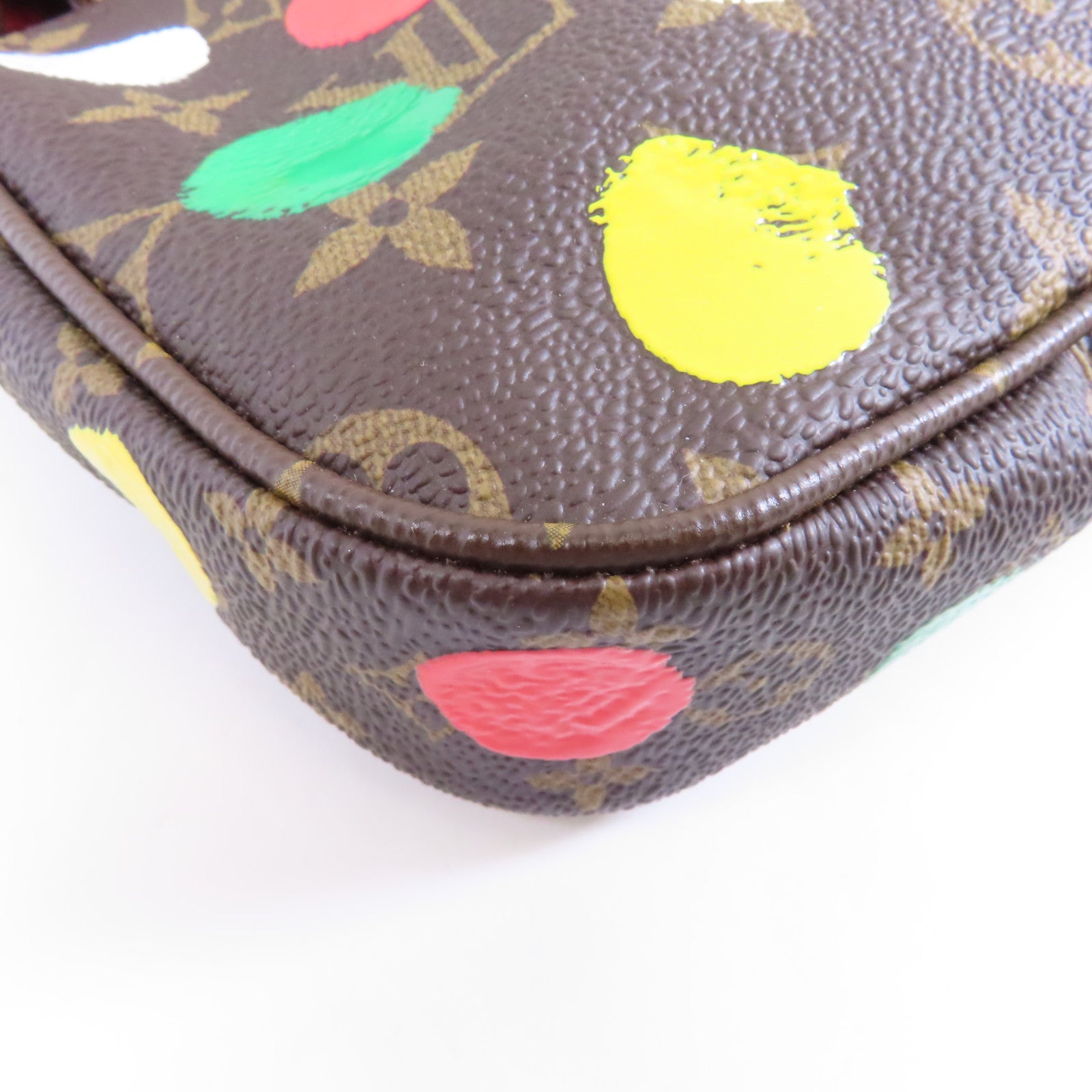 LOUIS VUITTON 【激減優惠】Monogram LV x YK Multi Pochette Accessoires金扣手挽肩背兩用袋棕色