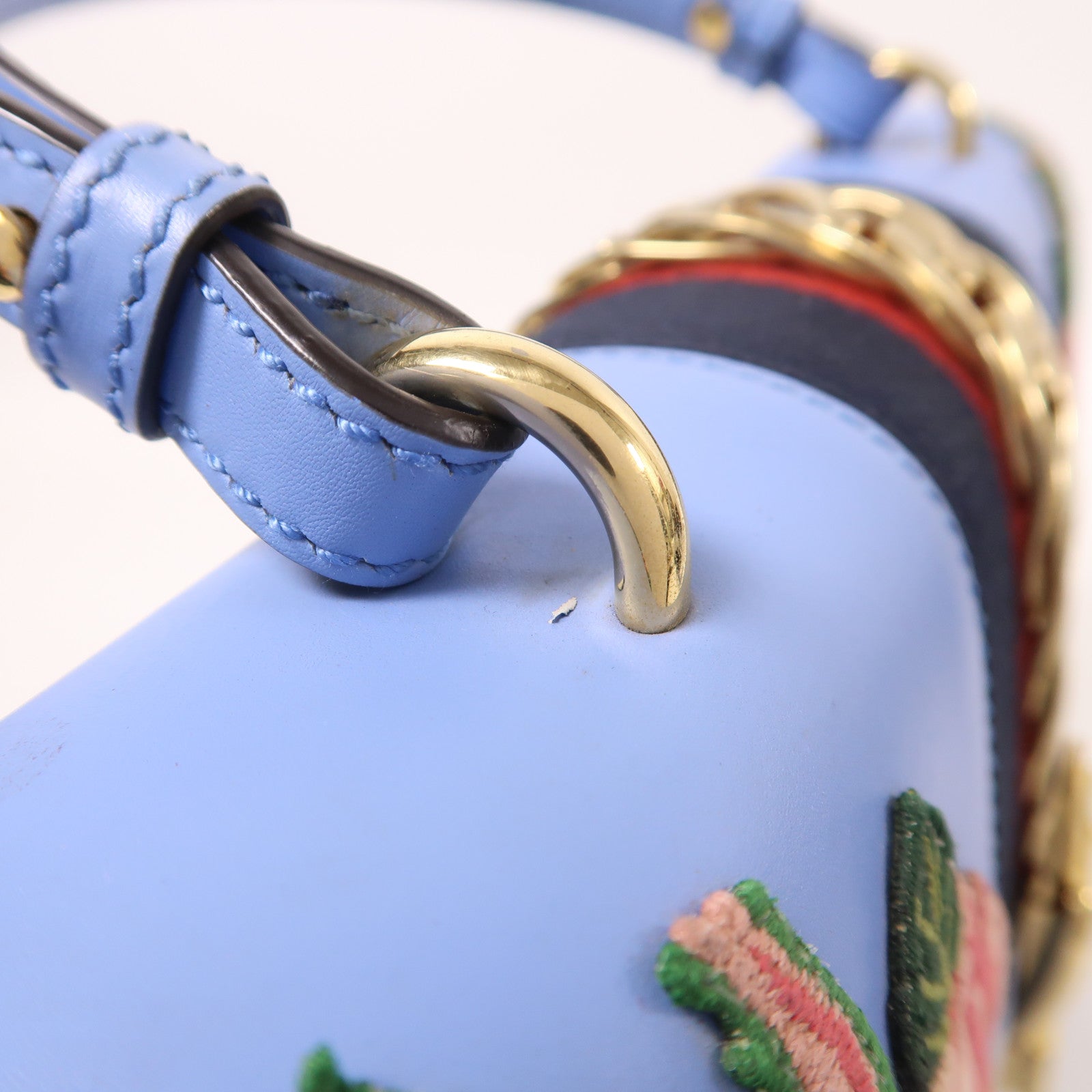 GUCCI 牛皮皮革Sylvie Medium金扣手挽肩背兩用袋