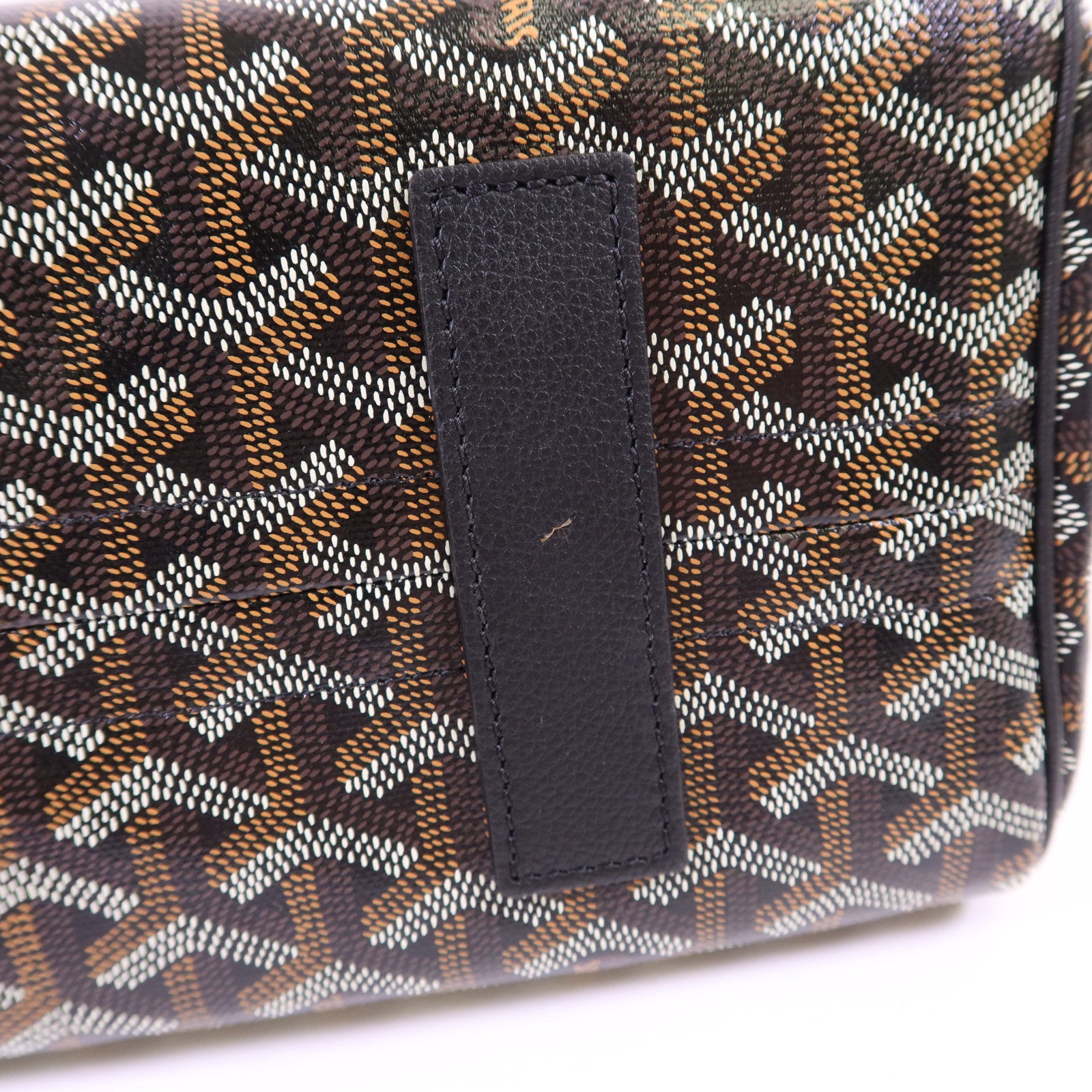 GOYARD 塗層帆布Rouette Souple銀扣肩背袋