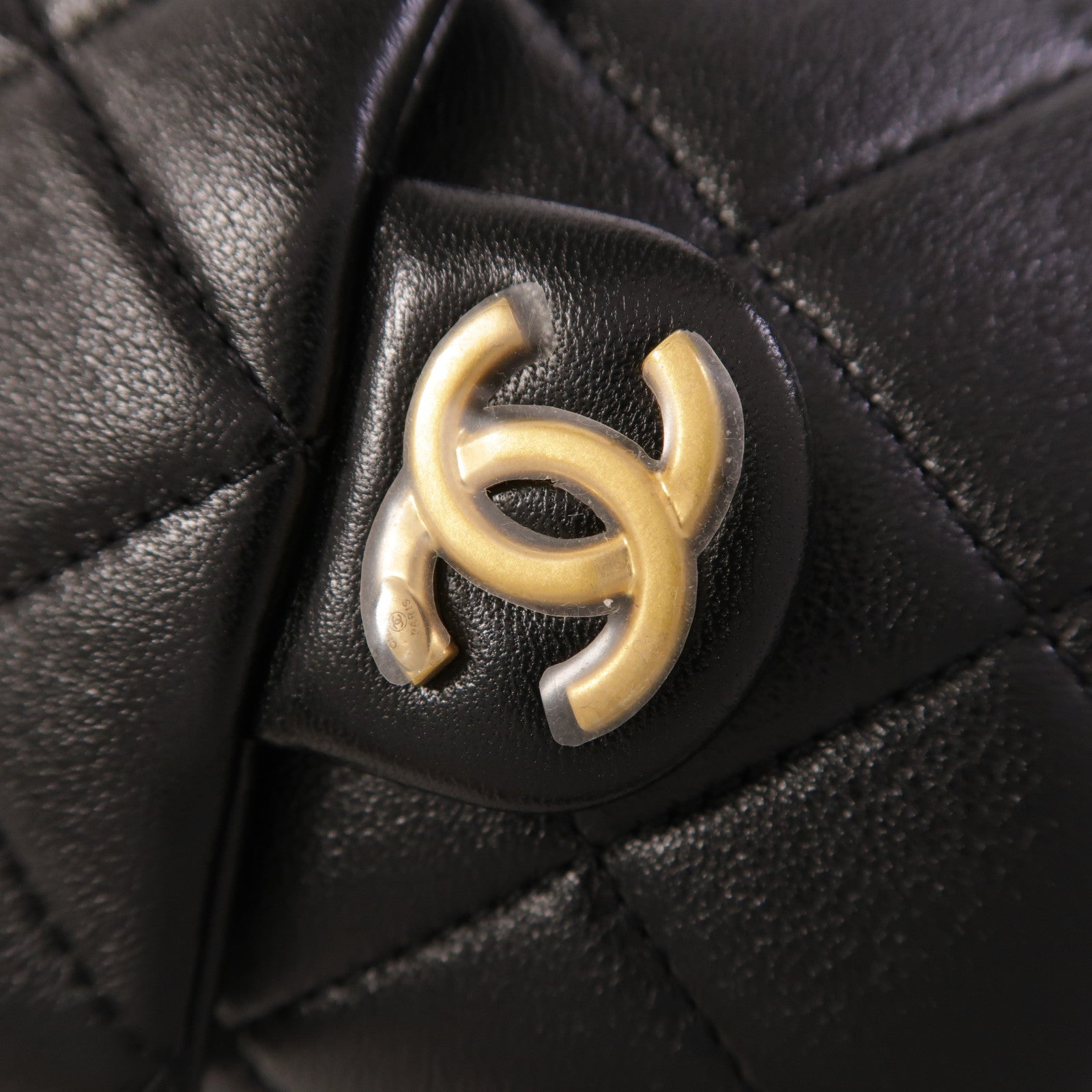 CHANEL 羊皮皮革25C Backpack金扣背包