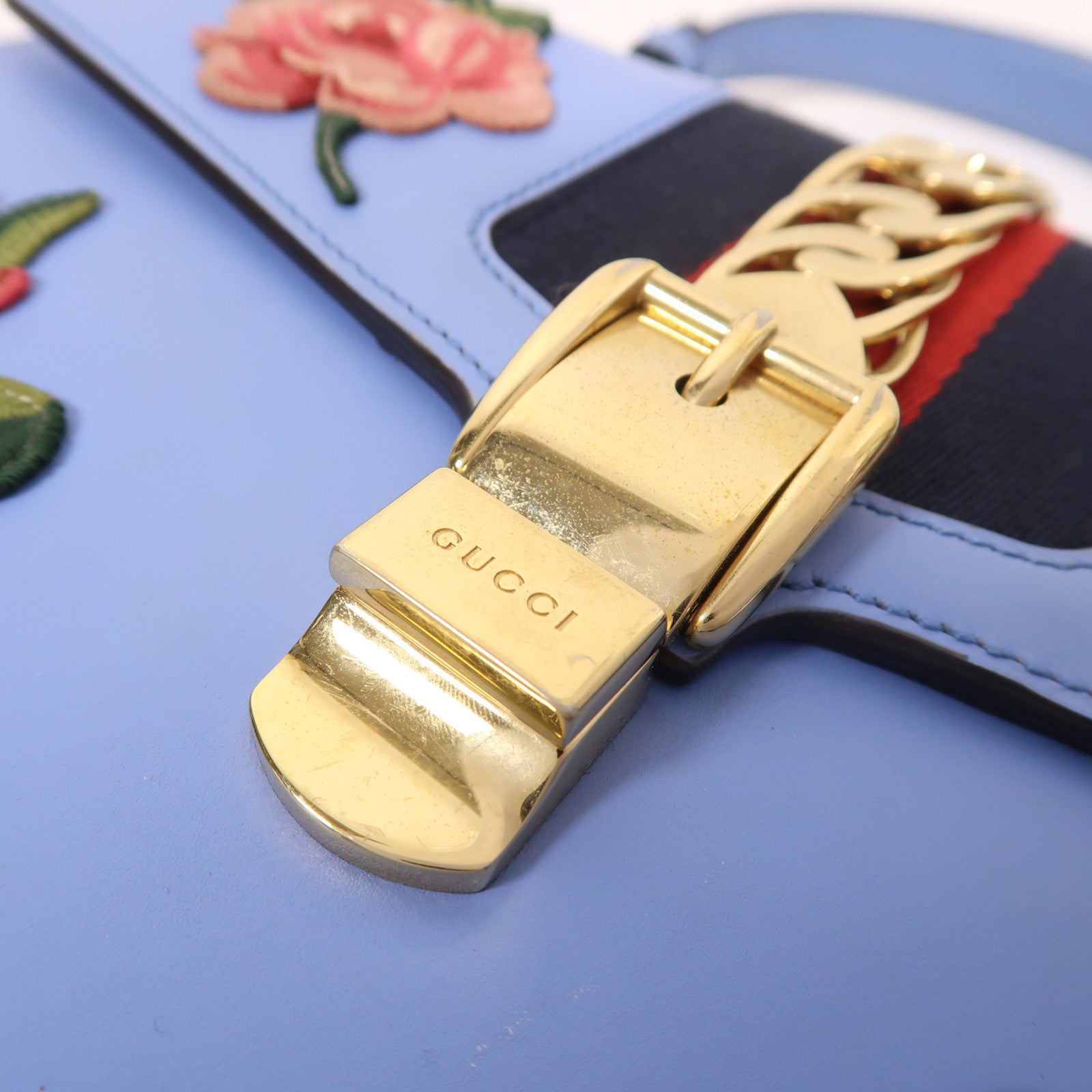 GUCCI 牛皮皮革Sylvie Medium金扣手挽肩背兩用袋