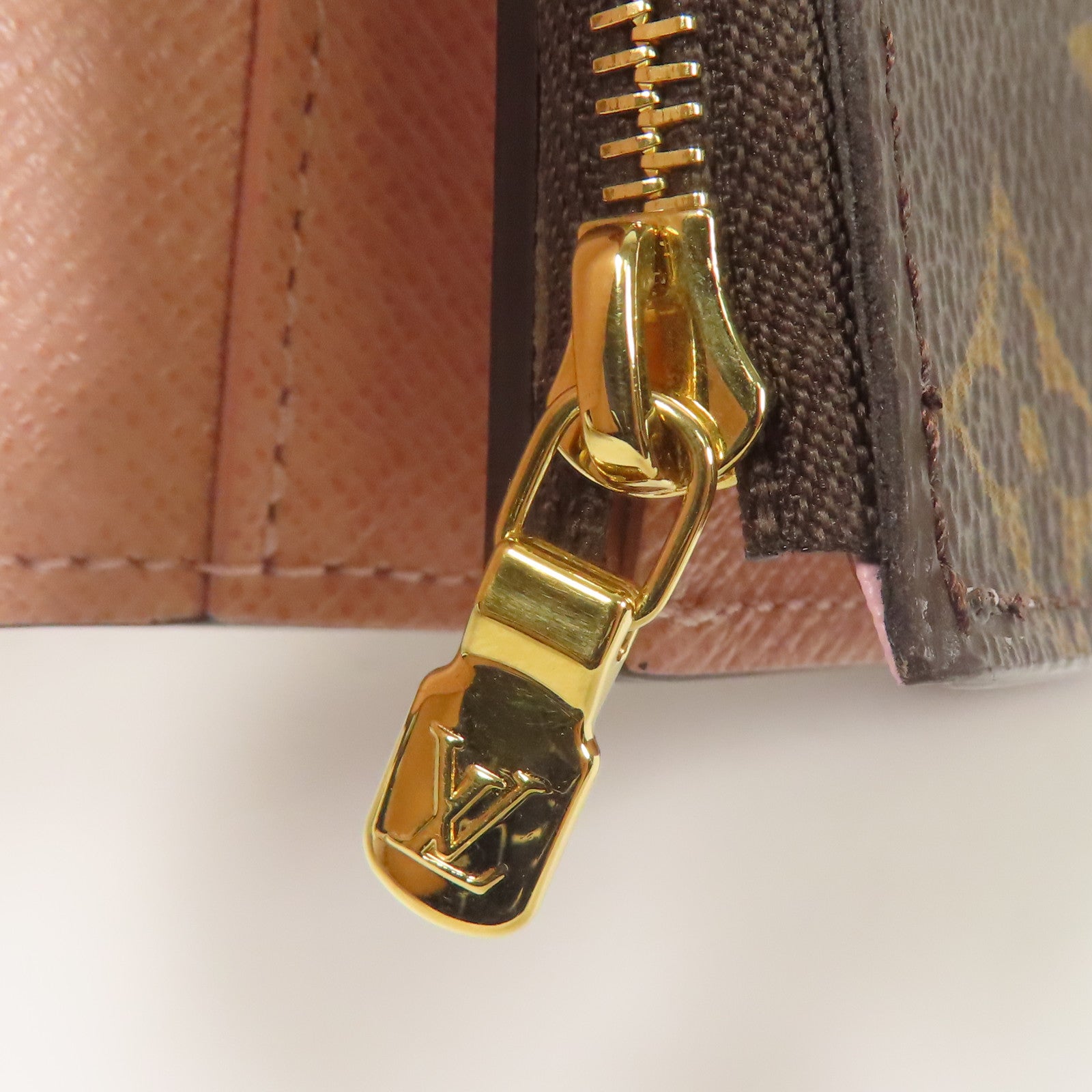 LOUIS VUITTON Monogram Zoe Wallet金扣錢包