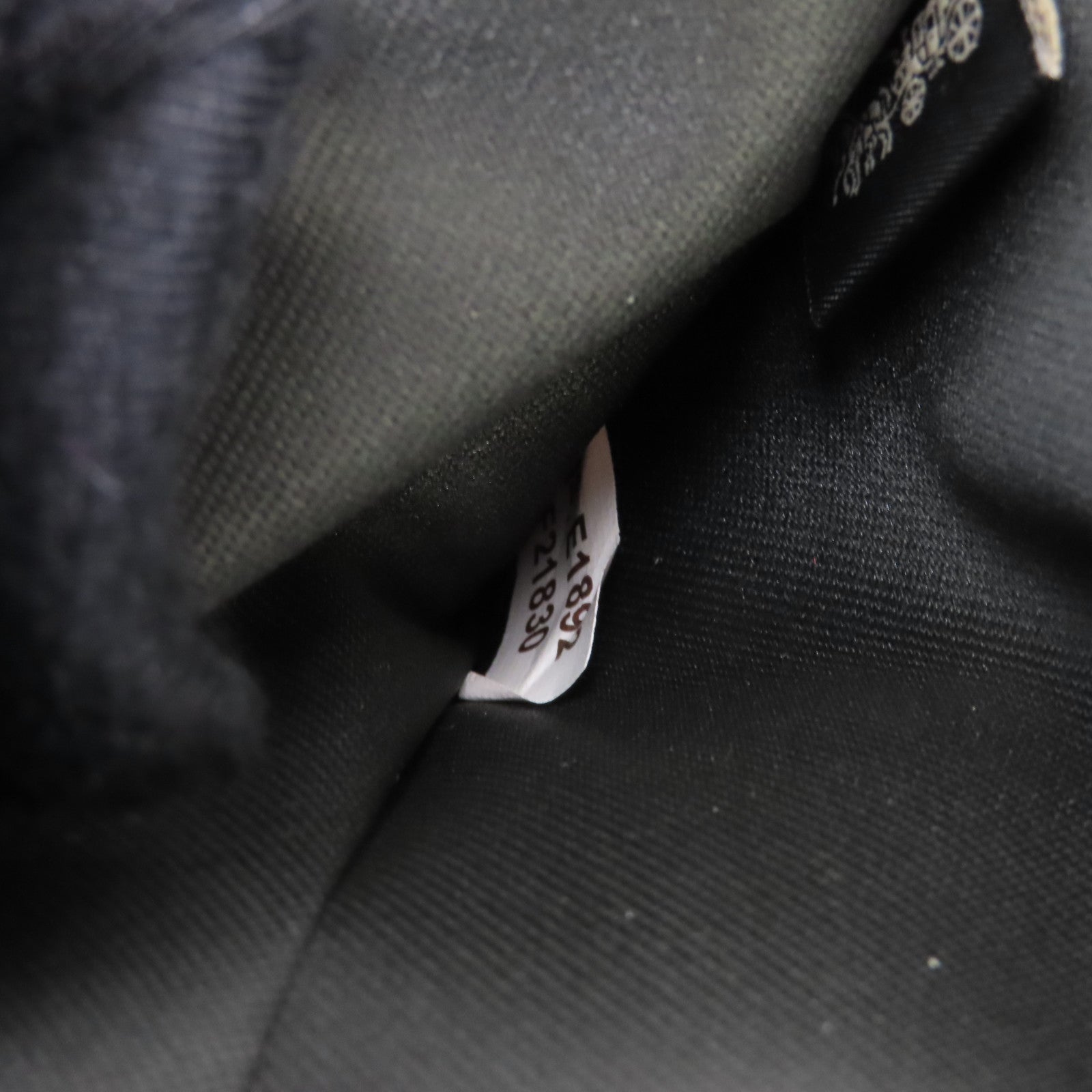 COACH 牛皮皮革Long Wallet金扣長錢包黑色