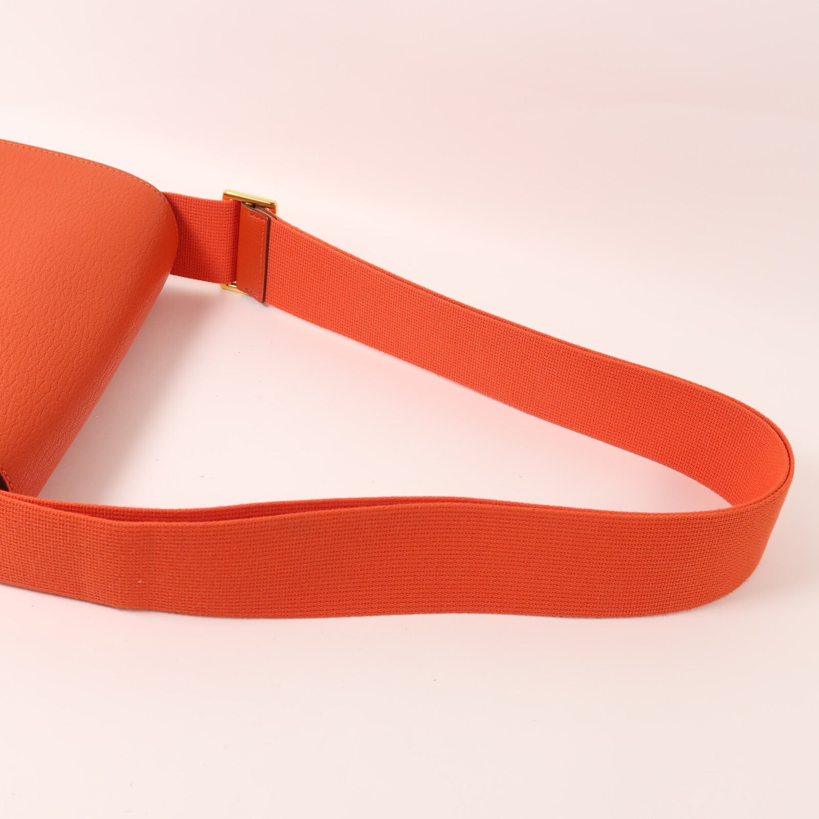 HERMES Chevre皮革Geta肩背袋Capucine