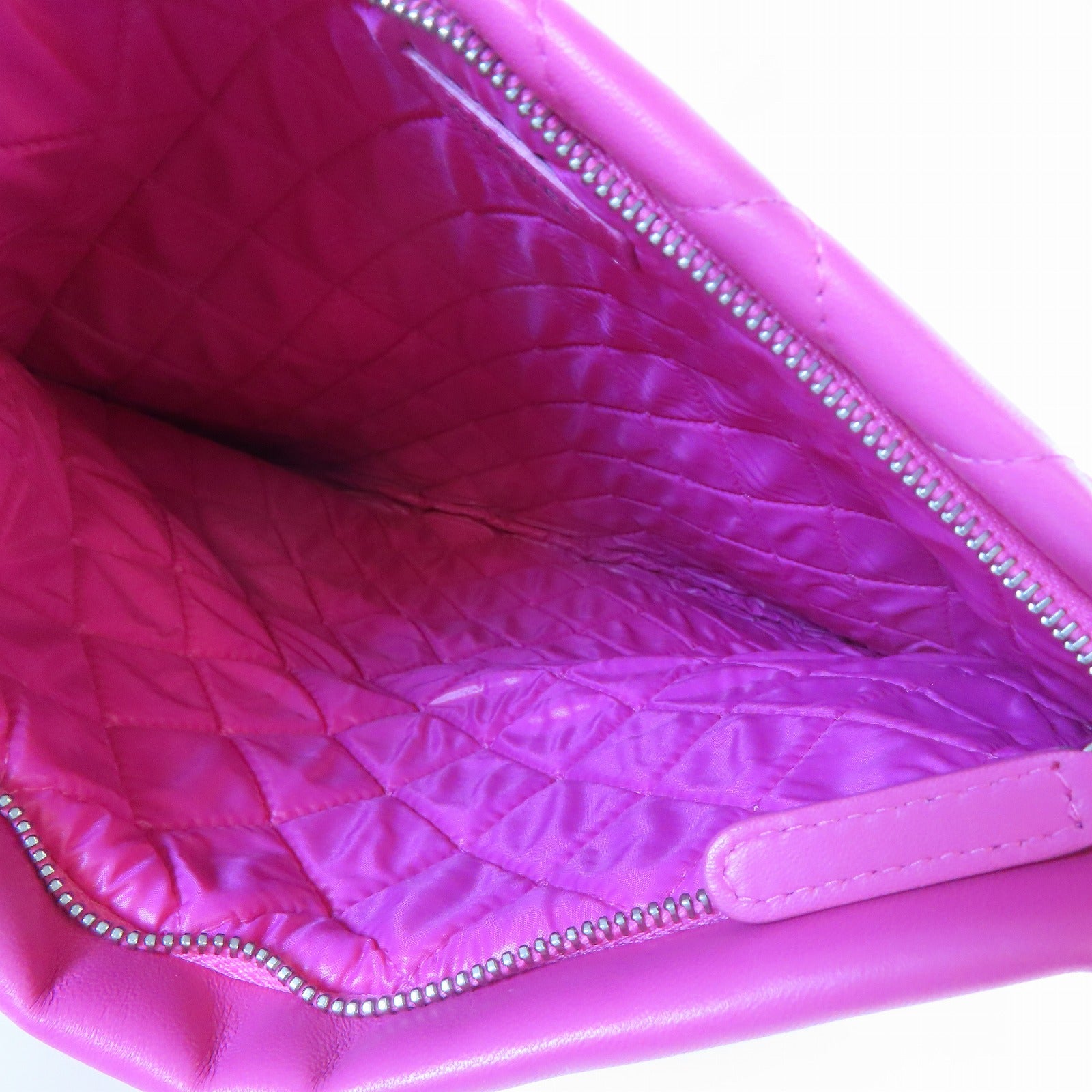 CHANEL 【激減優惠】菱格羊皮皮革Clutch Bag銀扣手拿包桃紅色