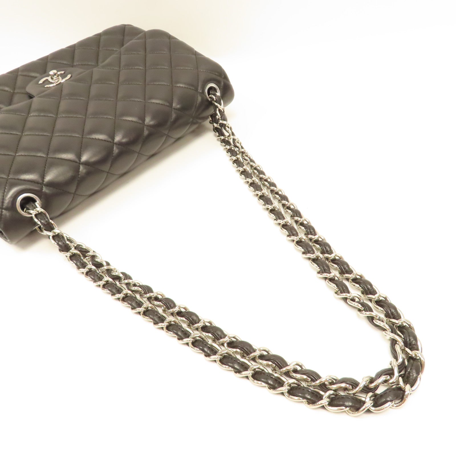 CHANEL 【激減優惠】菱格羊皮皮革Classic Jumbo銀扣鏈帶肩背袋黑色