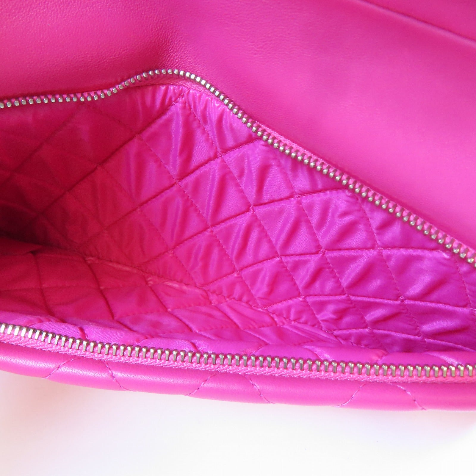 CHANEL 【激減優惠】菱格羊皮皮革Clutch Bag銀扣手拿包桃紅色