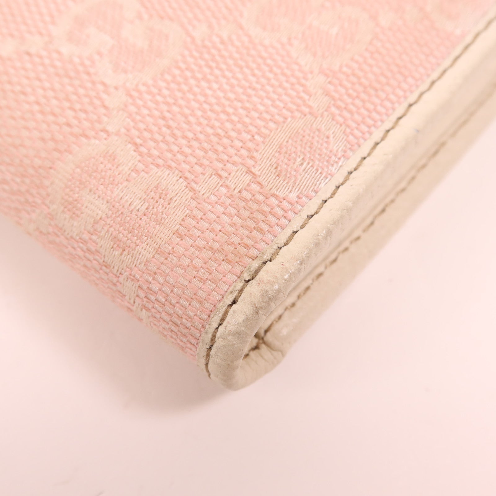 GUCCI 帆布Wallet銀扣錢包