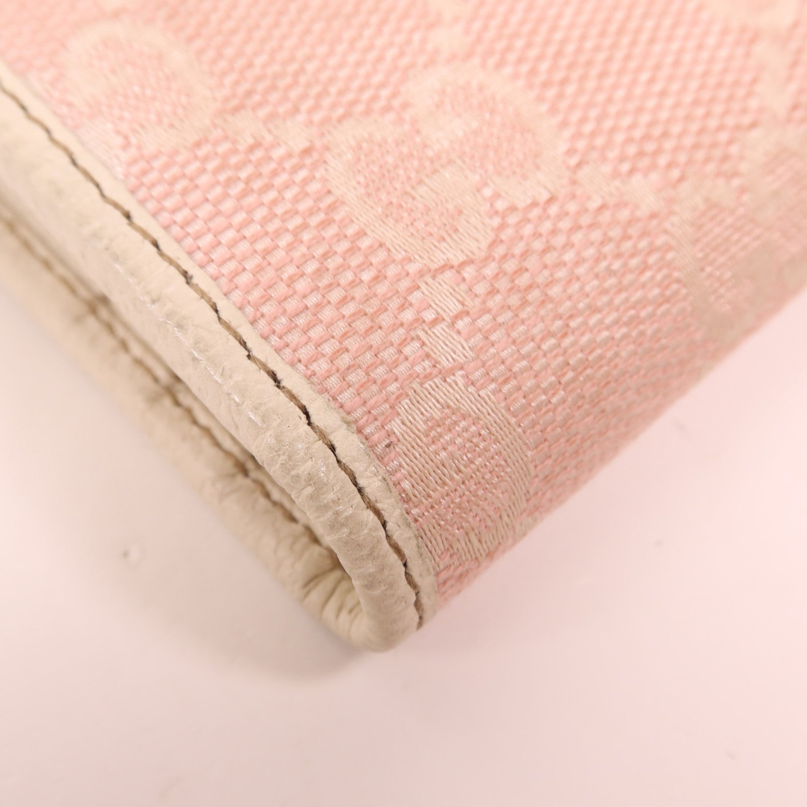 GUCCI 帆布Wallet銀扣錢包