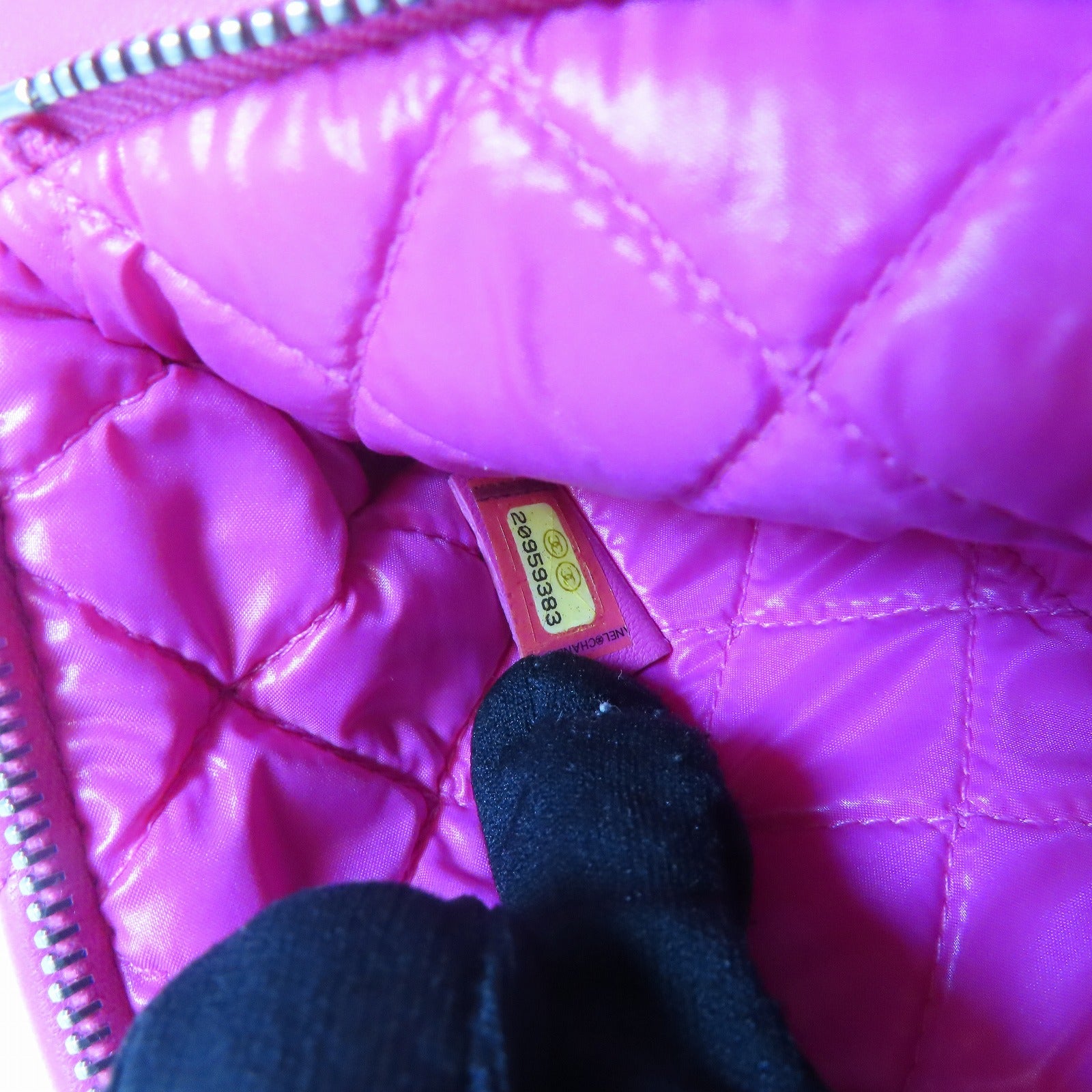CHANEL 【激減優惠】菱格羊皮皮革Clutch Bag銀扣手拿包桃紅色
