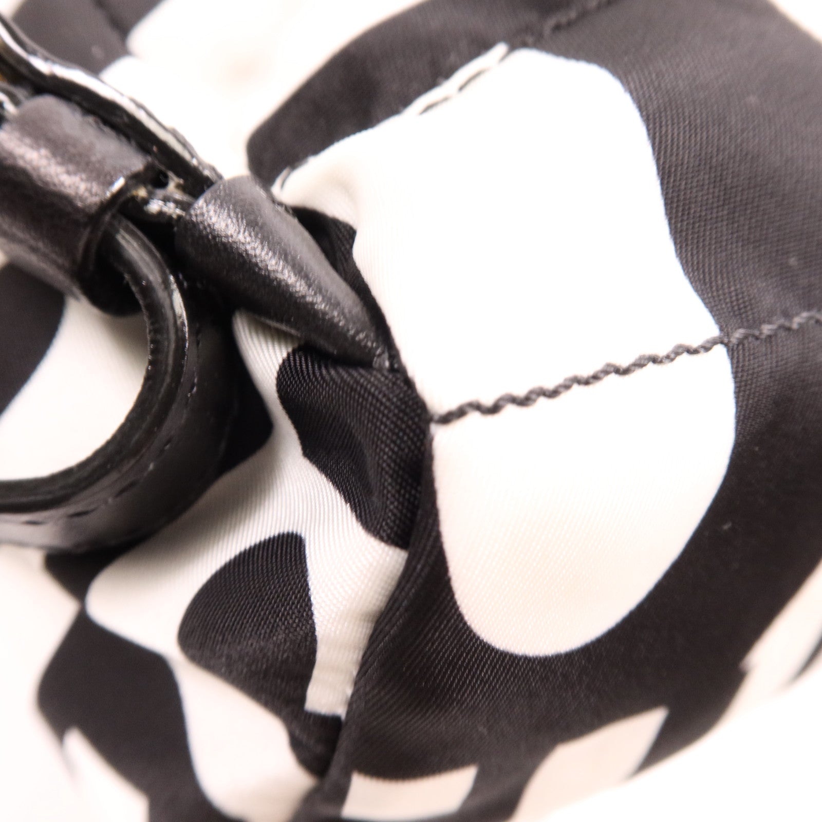 MOSCHINO 尼龍Backpack金扣背包