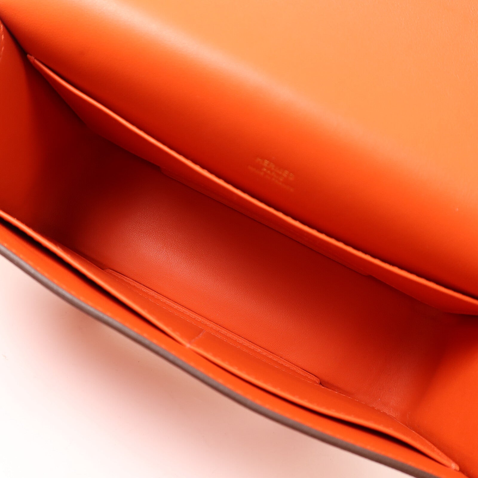 HERMES Chevre皮革Geta肩背袋Capucine