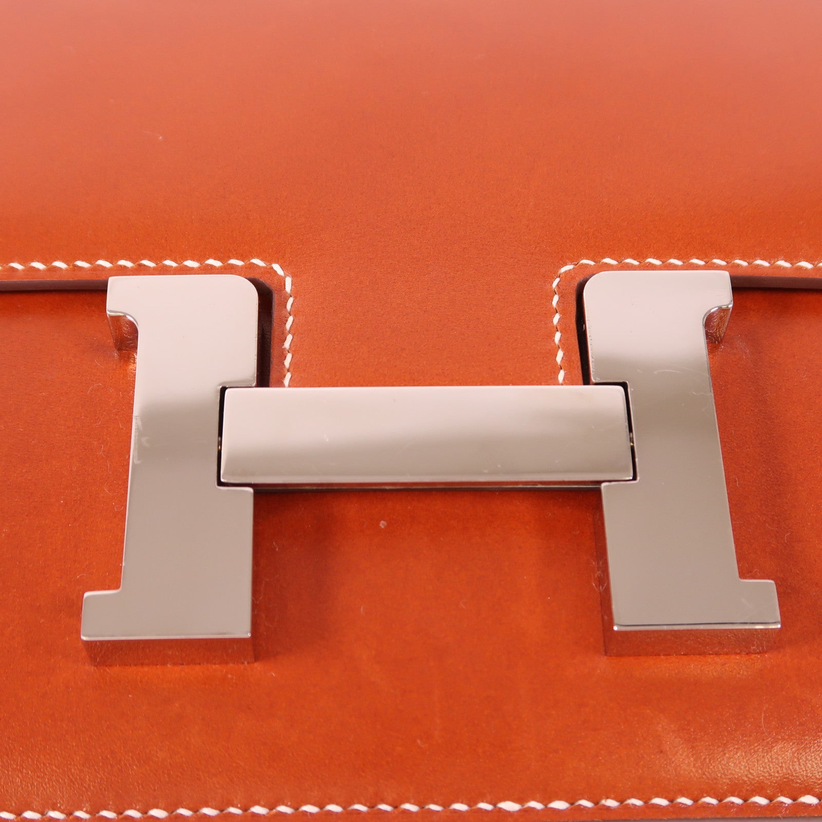 HERMES Box Calf皮革Constance 24銀扣肩背袋Brique