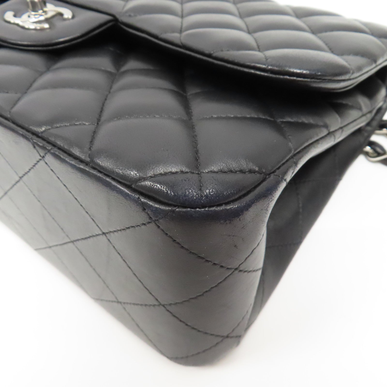 CHANEL 【激減優惠】菱格羊皮皮革Classic Jumbo銀扣鏈帶肩背袋黑色