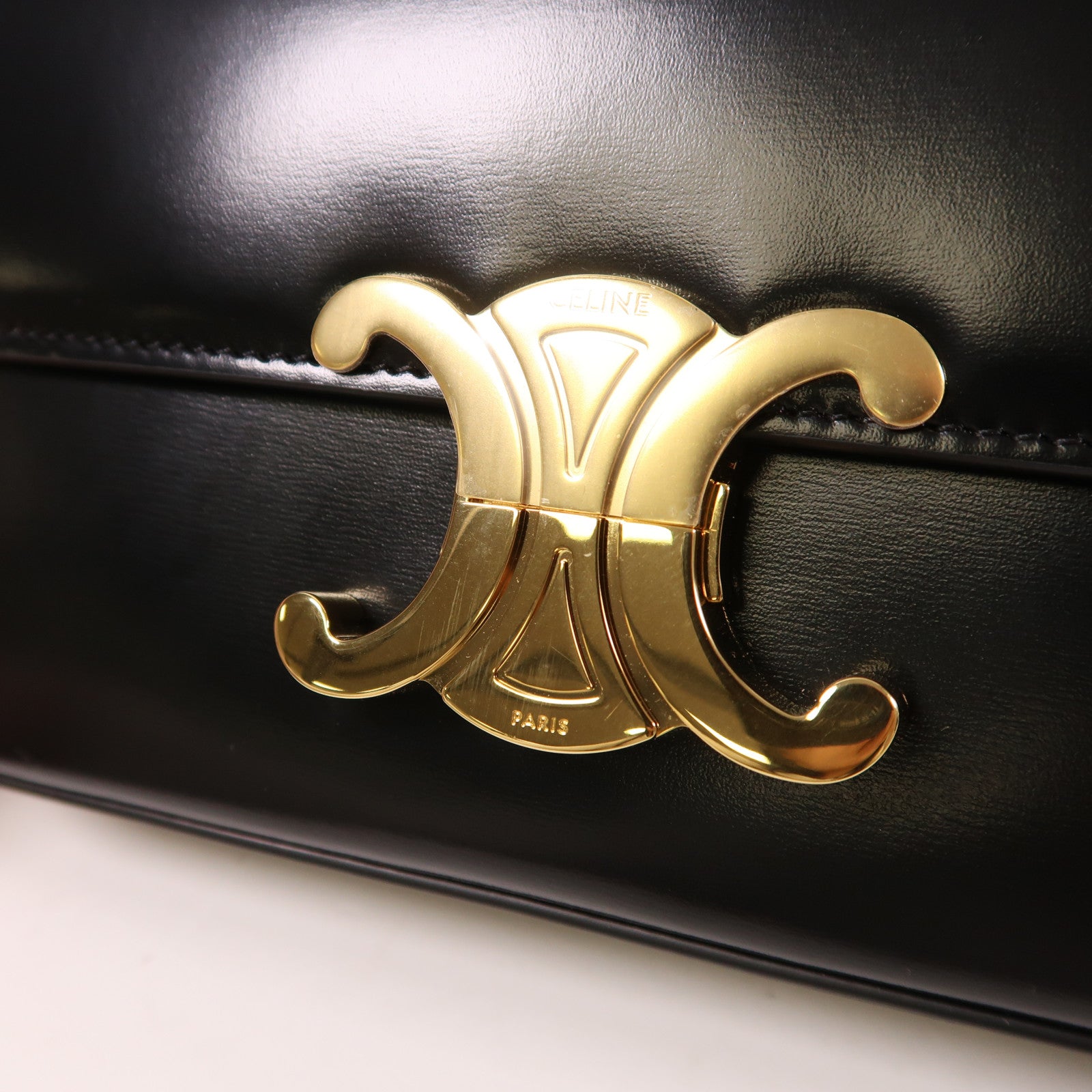 CELINE 【激減優惠】牛皮皮革Claude Shiny金扣肩背袋
