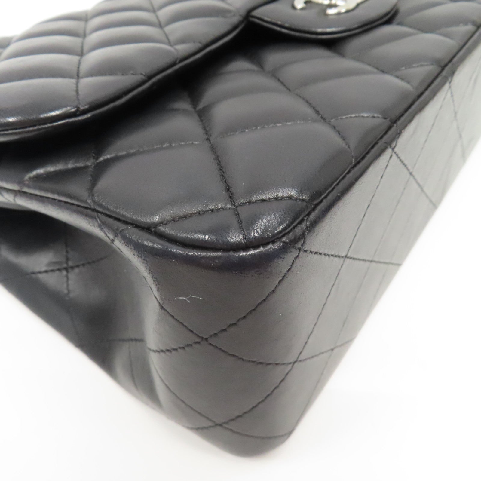 CHANEL 【激減優惠】菱格羊皮皮革Classic Jumbo銀扣鏈帶肩背袋黑色