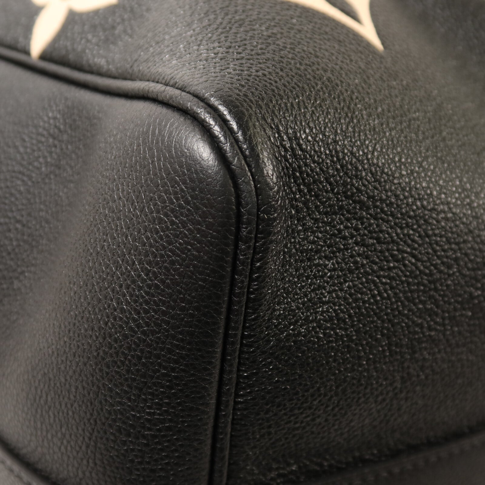LOUIS VUITTON Monogram Empreinte Keepall 45金扣手挽肩背兩用袋