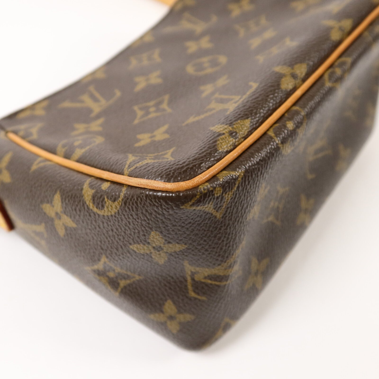 LOUIS VUITTON Monogram Viva Cite肩背袋
