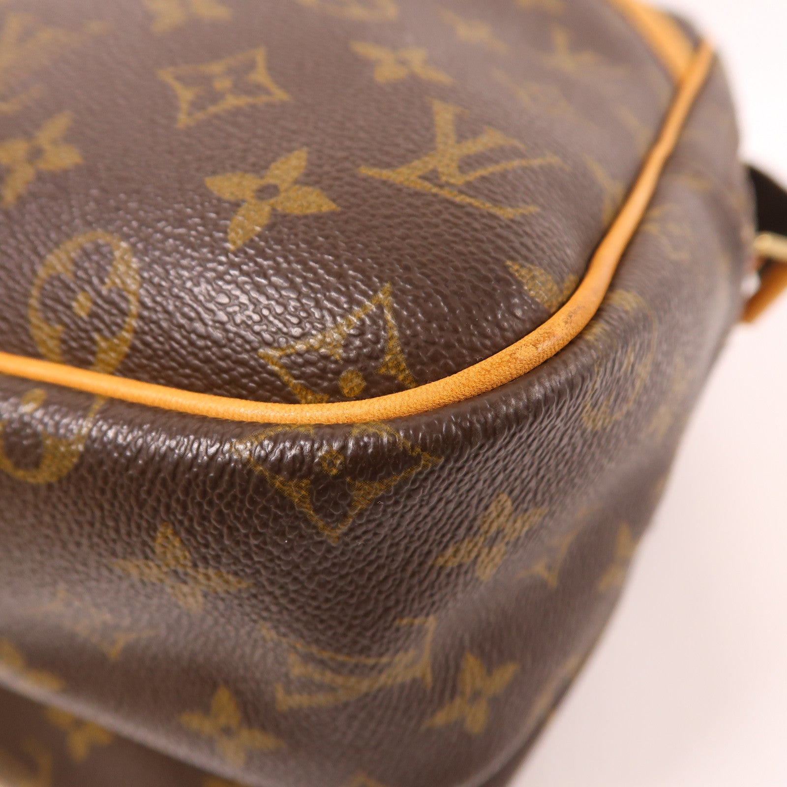 LOUIS VUITTON Monogram Reporter GM金扣肩背袋