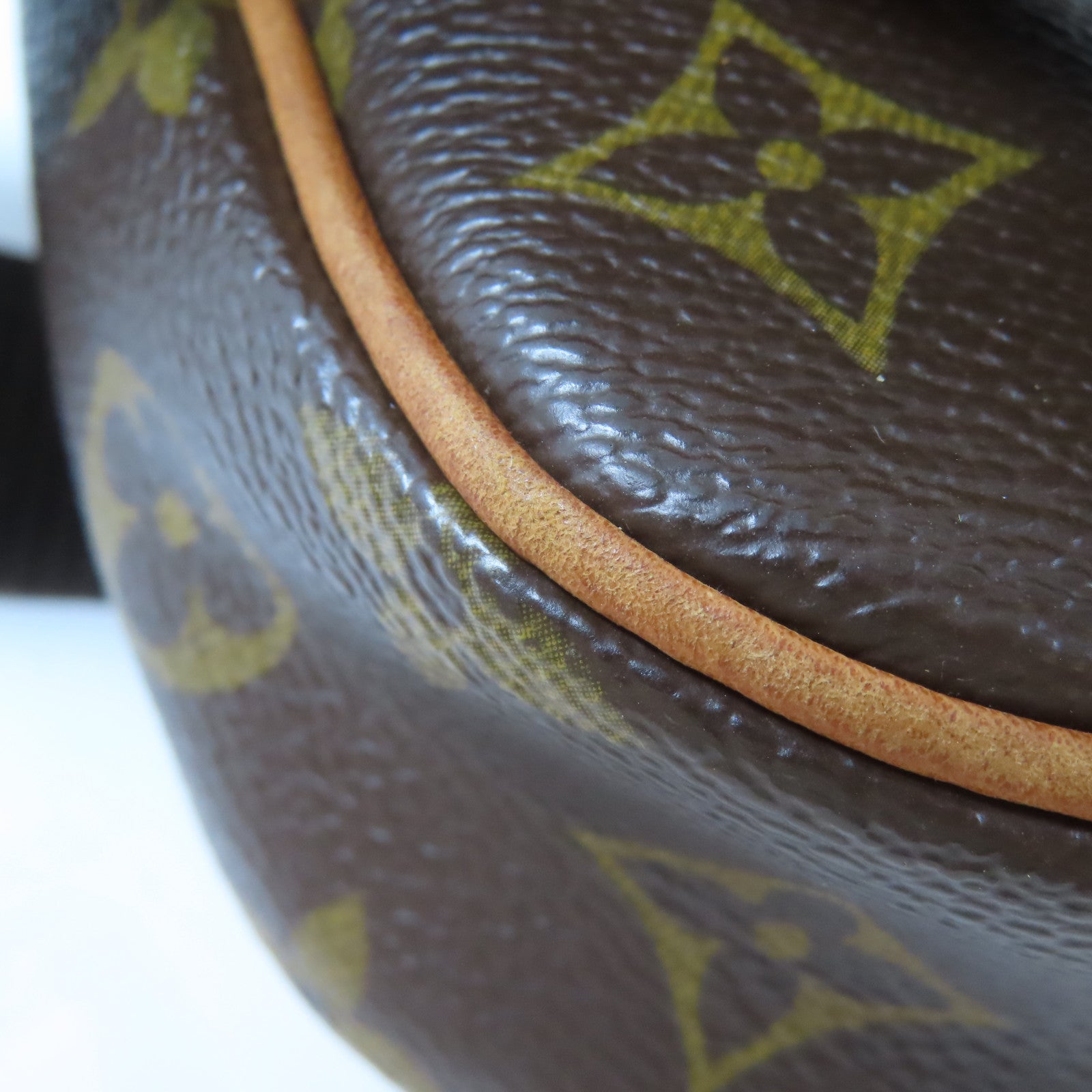 LOUIS VUITTON Monogram Pochette Gange金扣肩背袋啡色