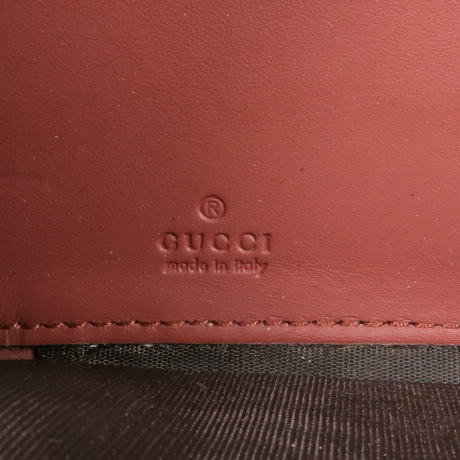 GUCCI 塗層帆布Zipper Long Wallet銀扣長錢包