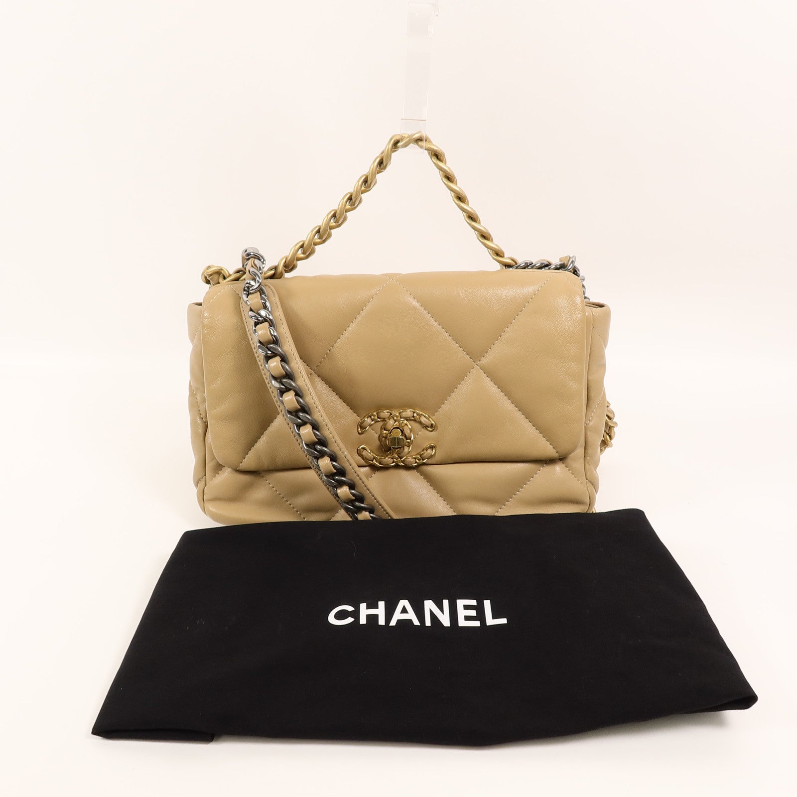CHANEL 羊皮皮革Chanel 19 Medium鏈帶手挽肩背兩用袋