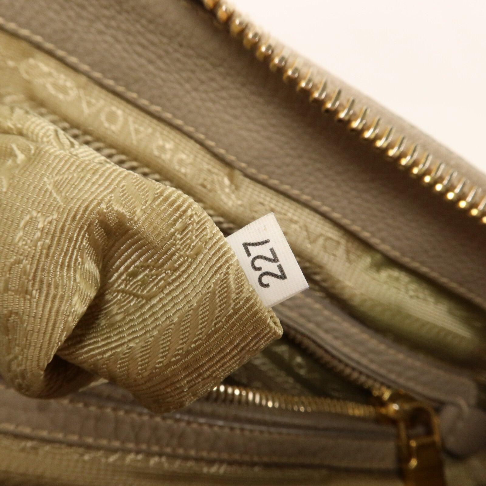 PRADA 牛皮皮革2 Way Shoulder手挽肩背兩用袋