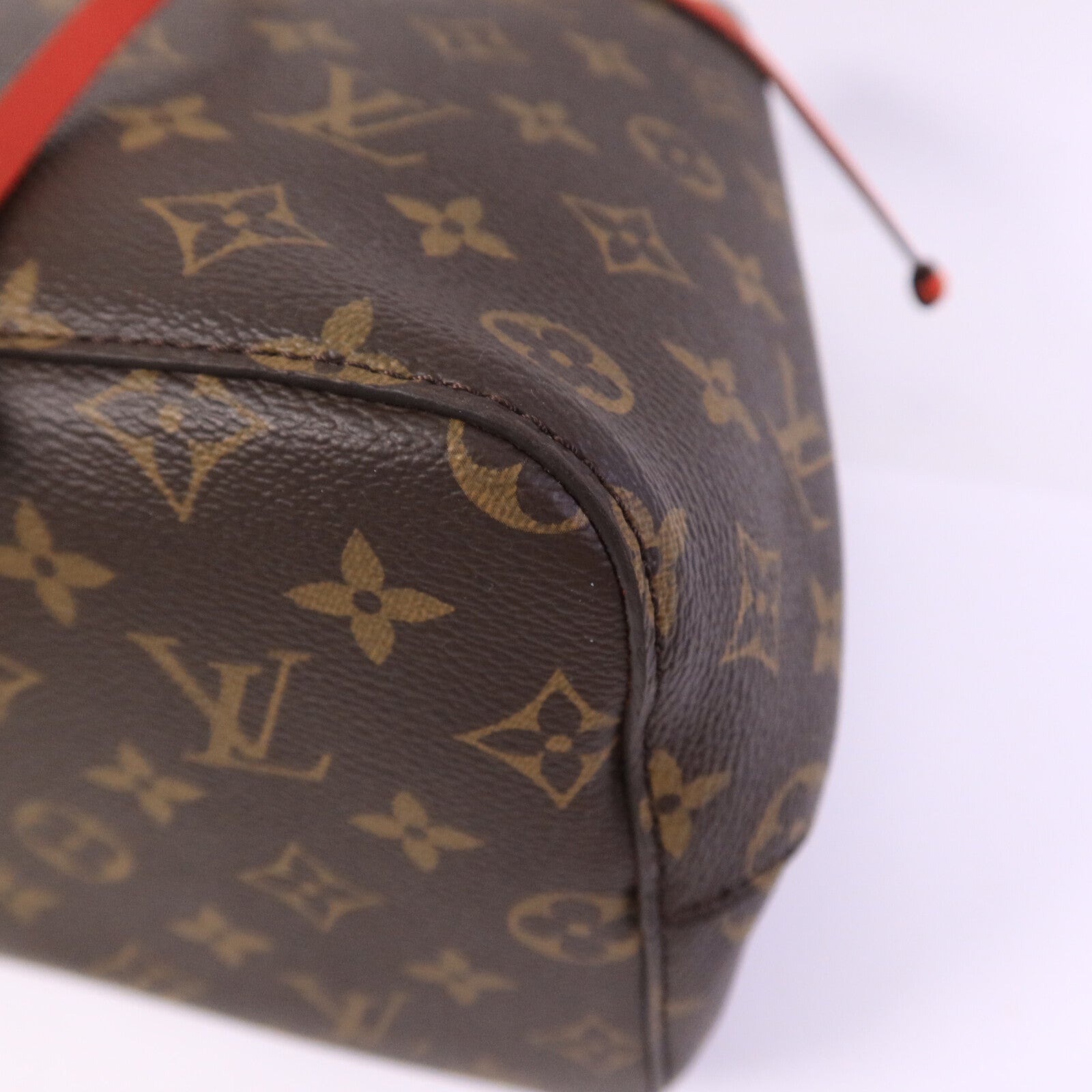 LOUIS VUITTON Monogram NeoNoe MM肩背袋Coquelicot