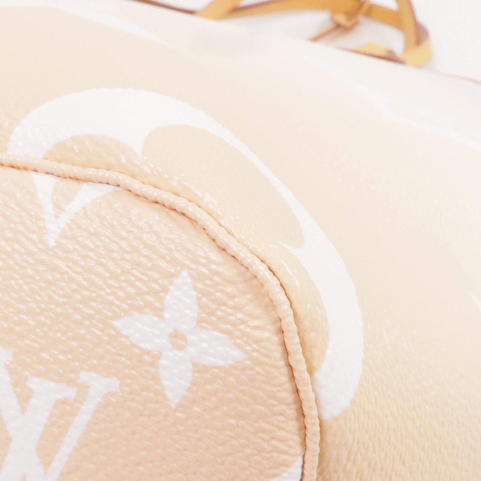 LOUIS VUITTON Monogram Giant By The Pool Neverfull MM金扣肩背袋/手挽袋
