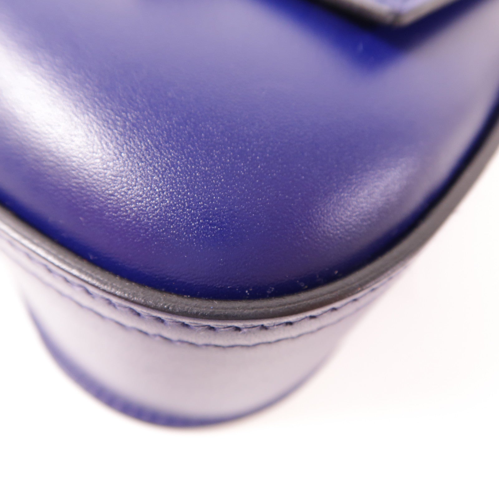 HERMES Tadelakt皮革Della Cavalleria Mini銀扣肩背袋Bleu Saphir