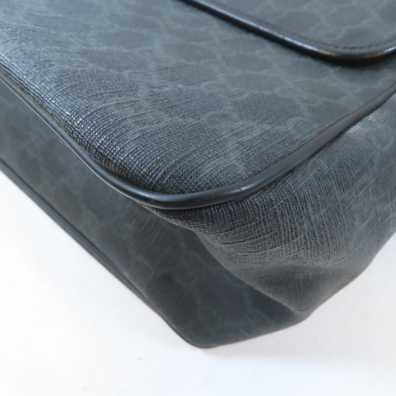 GUCCI 塗層帆布Shoulder Bag銀扣肩背袋黑色
