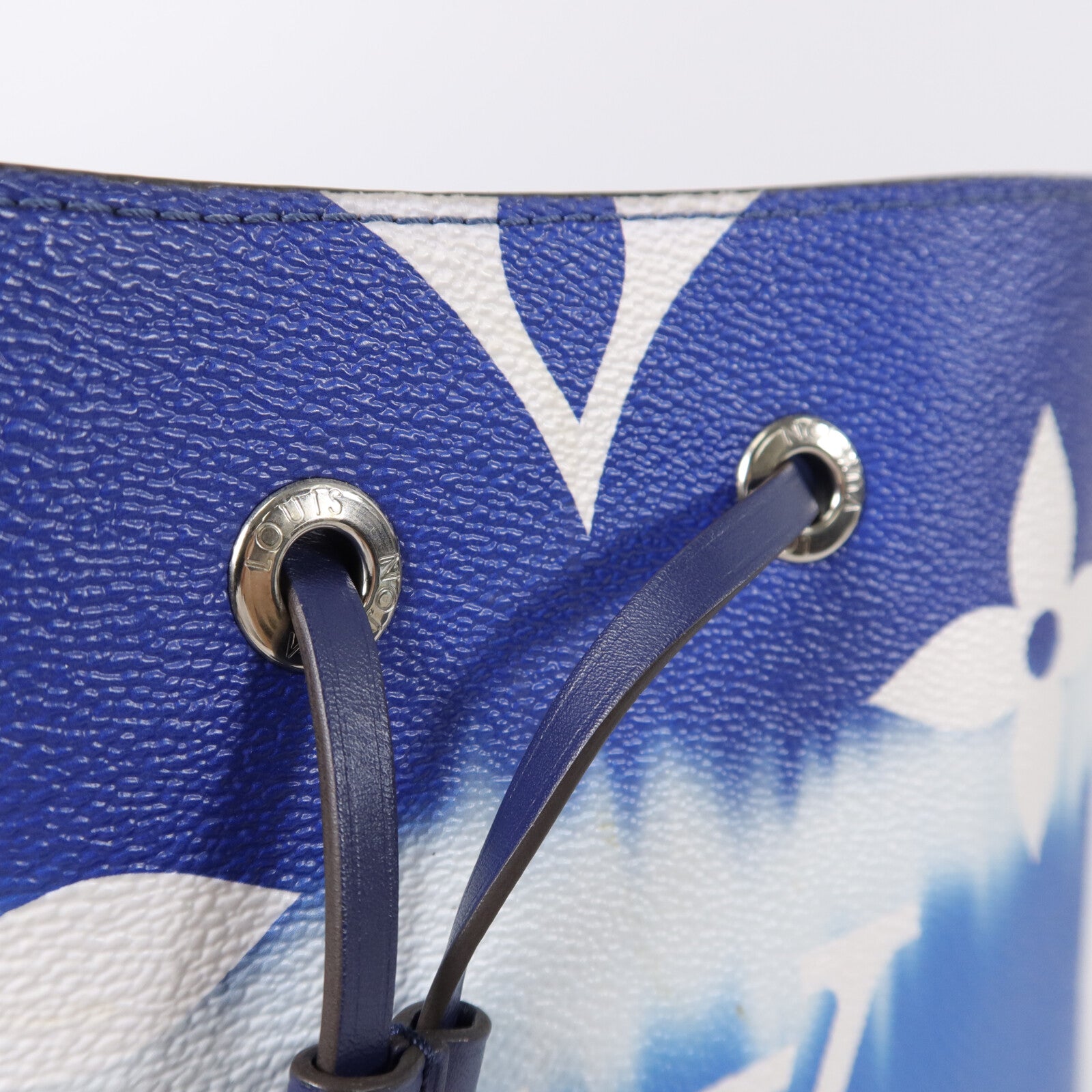 LOUIS VUITTON Monogram Escale Neo Noe肩背袋