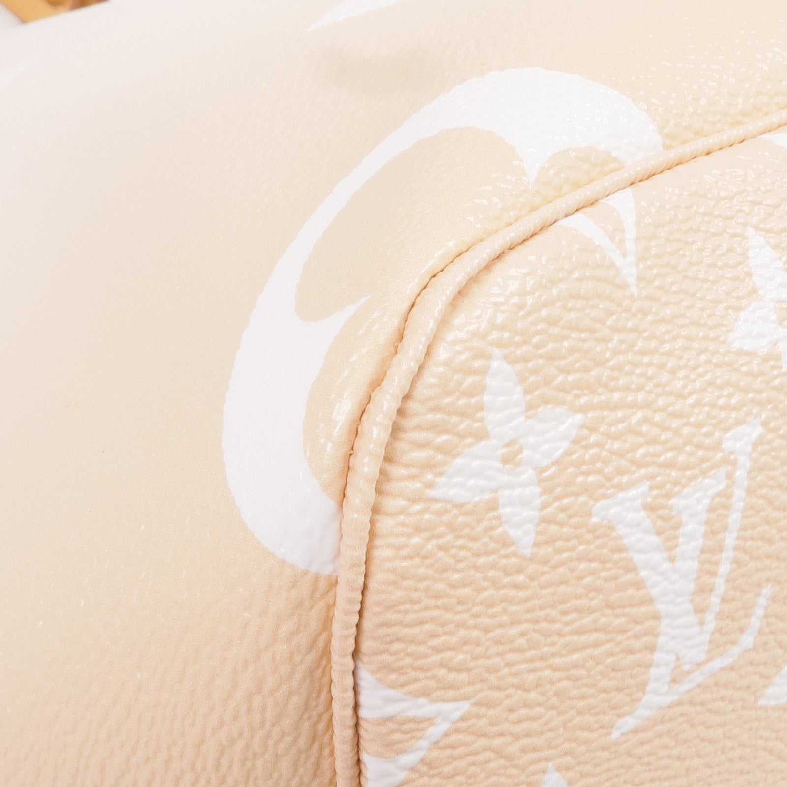 LOUIS VUITTON Monogram Giant By The Pool Neverfull MM金扣肩背袋/手挽袋