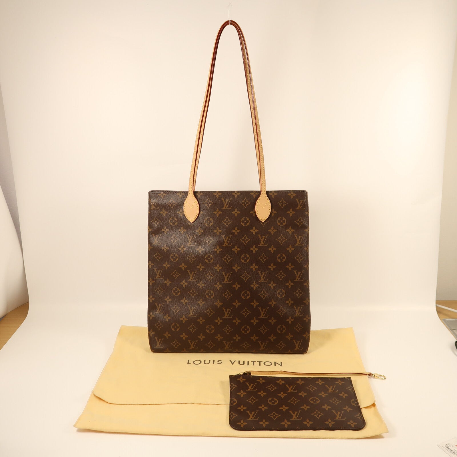 LOUIS VUITTON 【激減優惠】Monogram Carry It金扣肩背袋