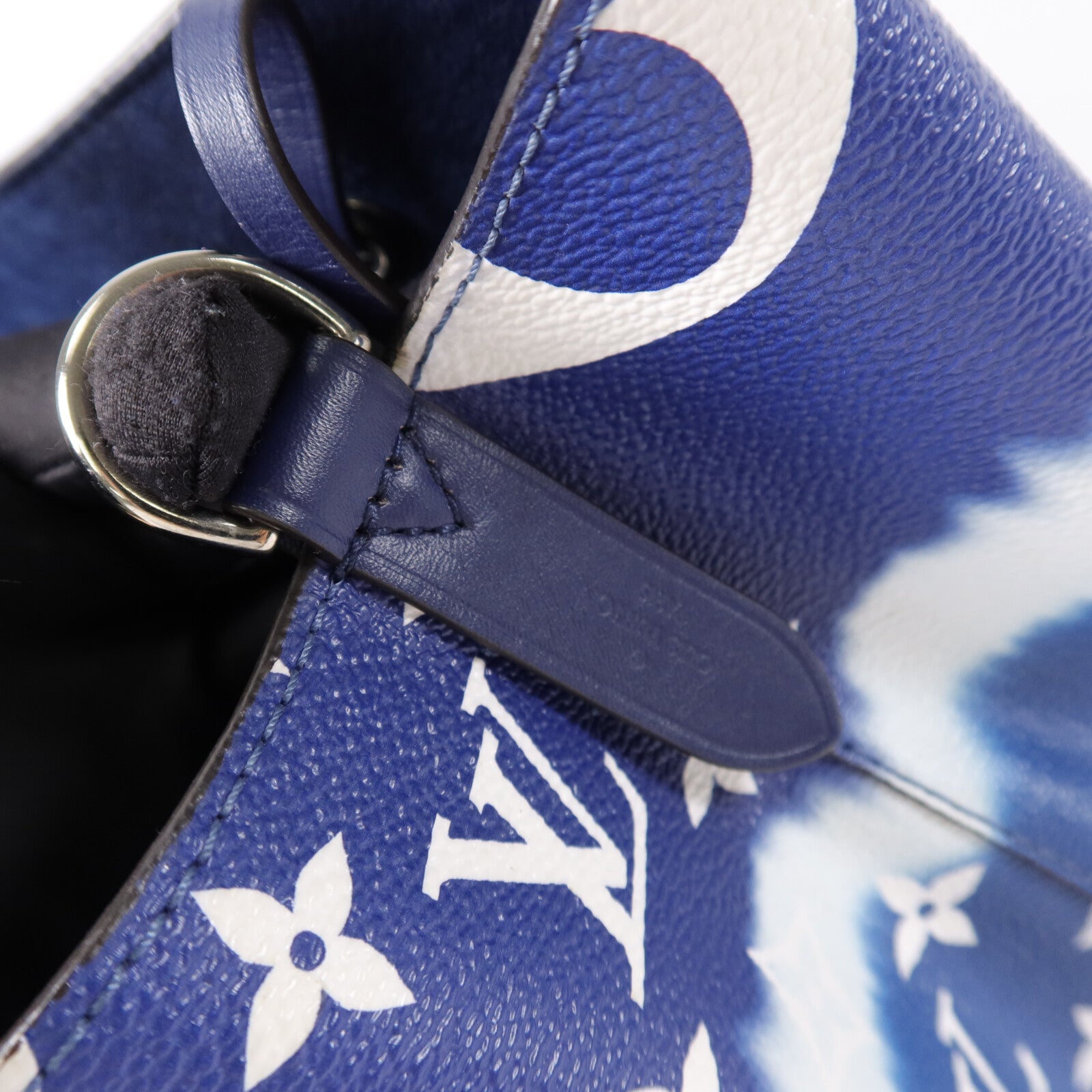 LOUIS VUITTON Monogram Escale Neo Noe肩背袋
