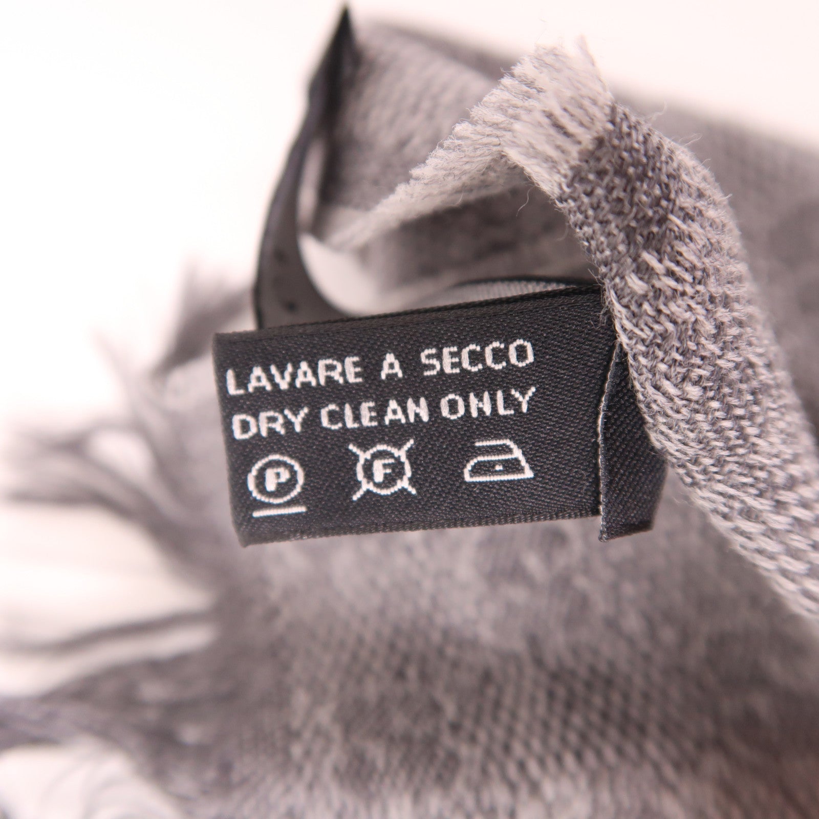 GUCCI 羊毛/絲質Scarf圍巾
