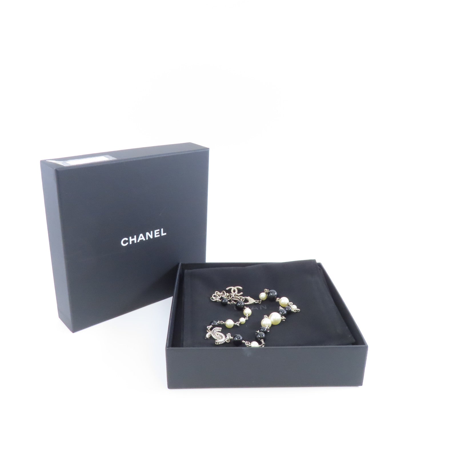CHANEL 金屬Necklace銀扣項鍊銀色/黑色/白色