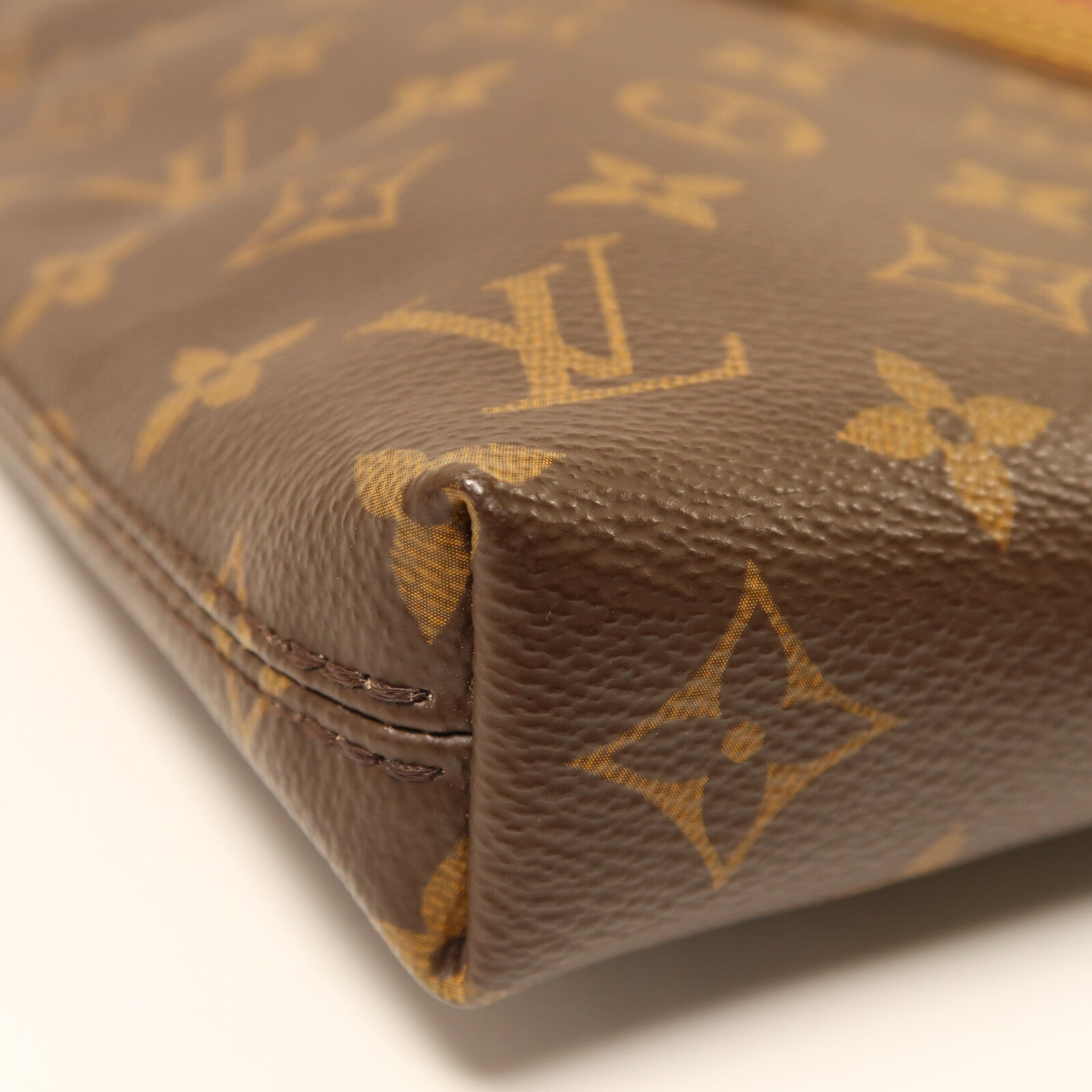 LOUIS VUITTON 【激減優惠】Monogram Carry It金扣肩背袋