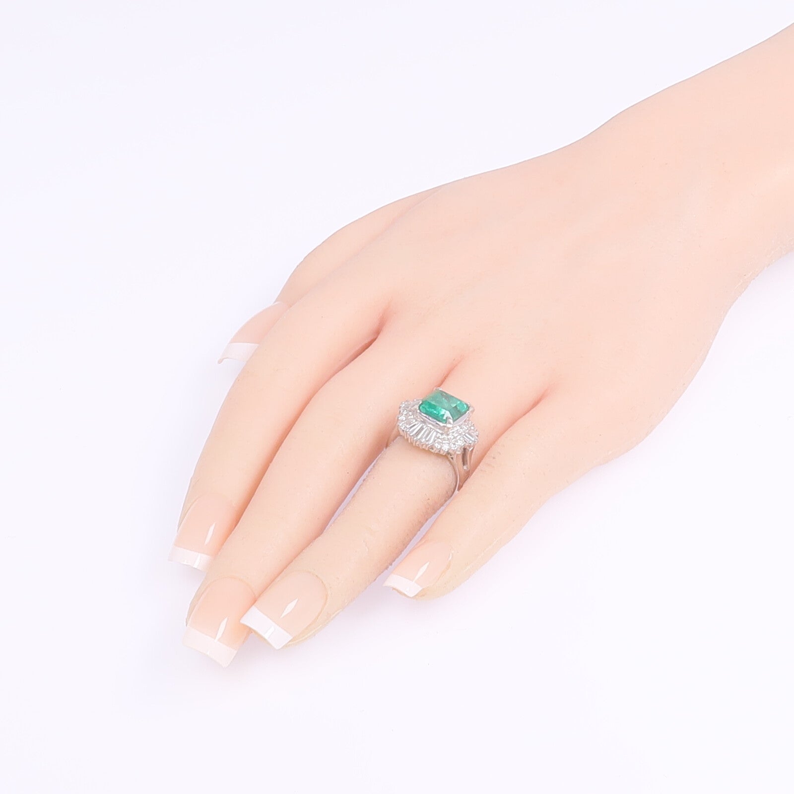 JEWELRY PT900鉑金Emerald Diamond Ring綠寶石/鑽石戒指US#4.75