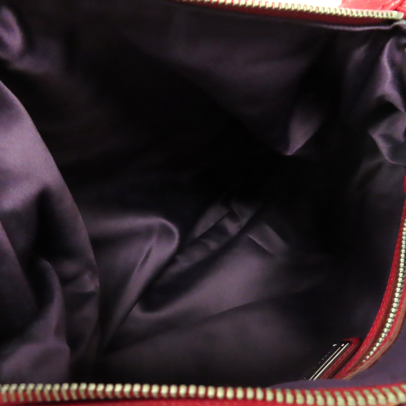 Miu Miu 【激減優惠】牛皮皮革Shoulder Bag銀扣肩背袋紅色
