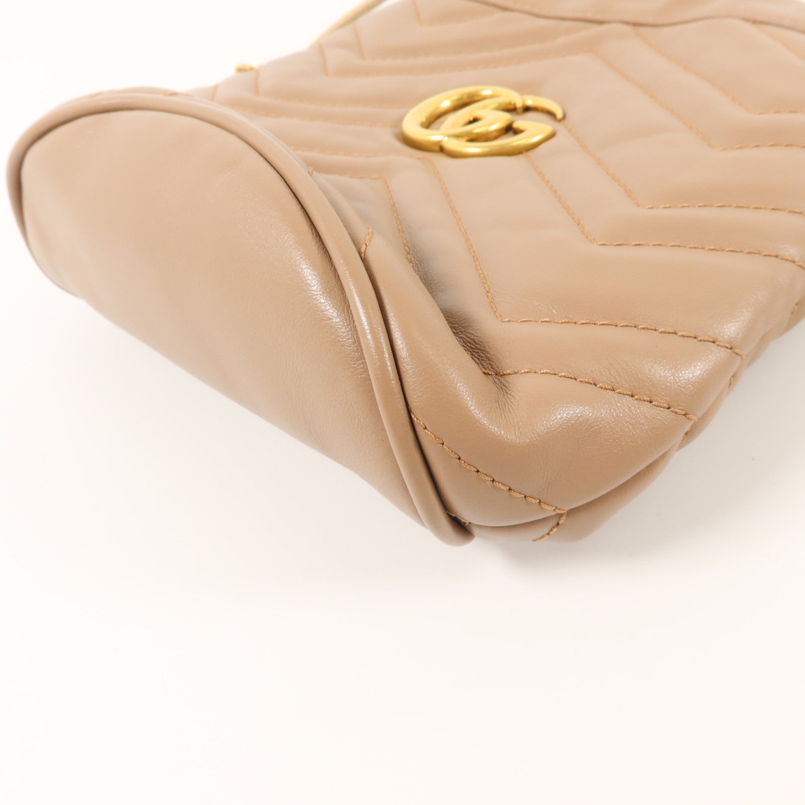 GUCCI 牛皮皮革GG Marmont Mini Bucket鏈帶肩背袋