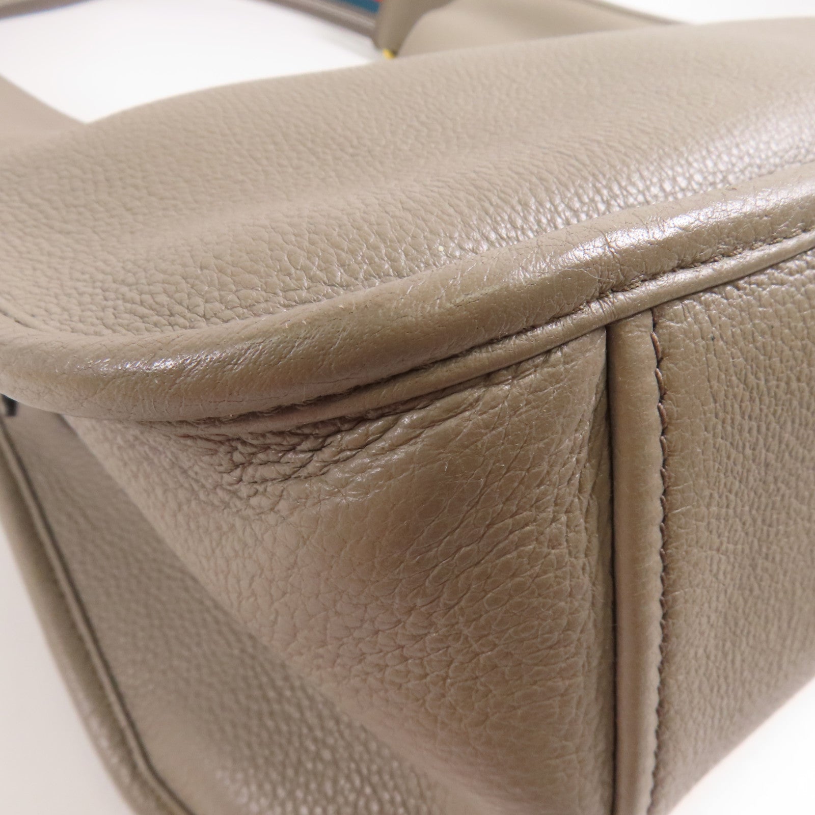 PRADA 牛皮皮革Shoulder Bag銀扣肩背袋