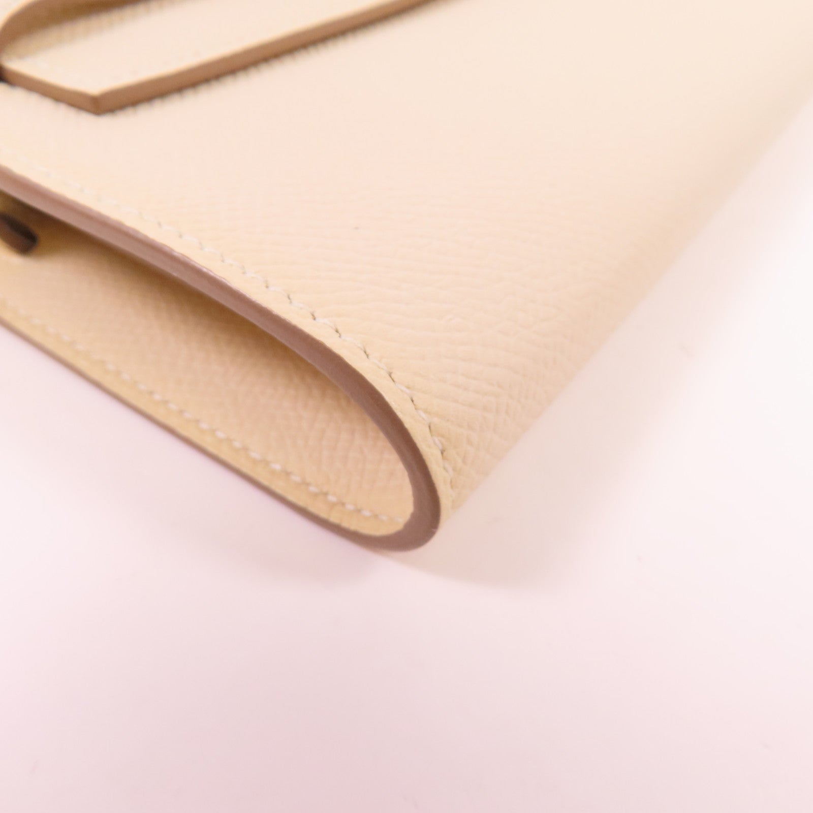 HERMES Epsom皮革Kelly To Go金扣肩背袋Craie