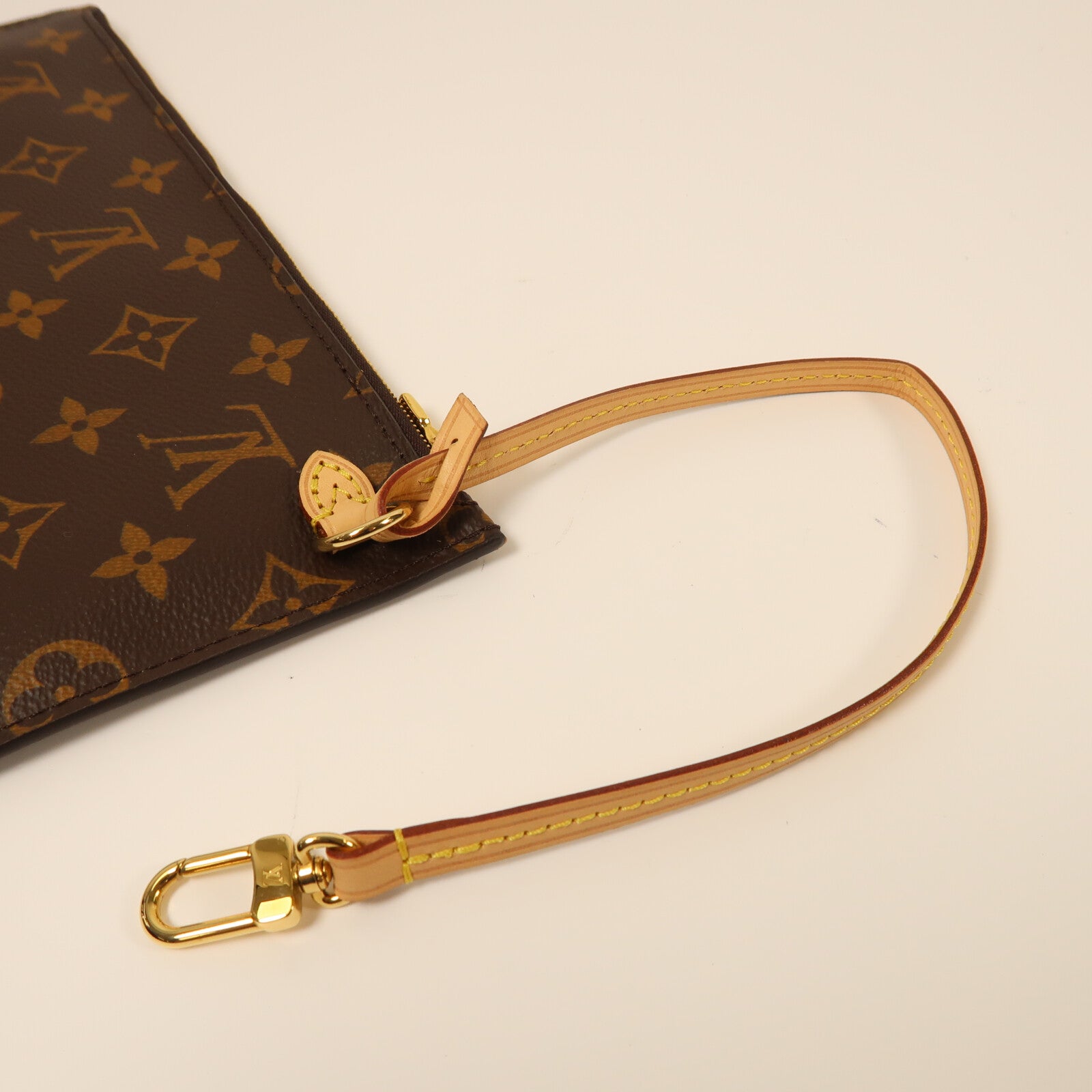 LOUIS VUITTON 【激減優惠】Monogram Carry It金扣肩背袋