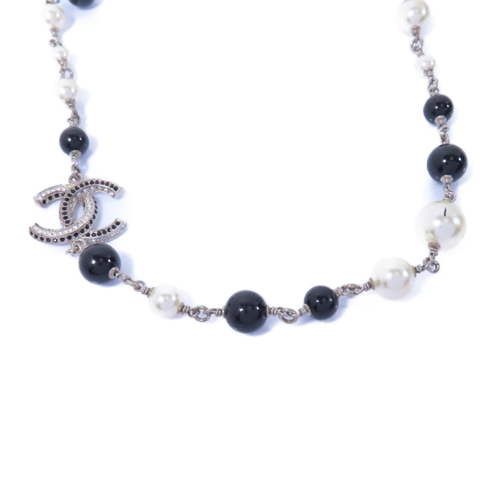 CHANEL 金屬Necklace銀扣項鍊銀色/黑色/白色